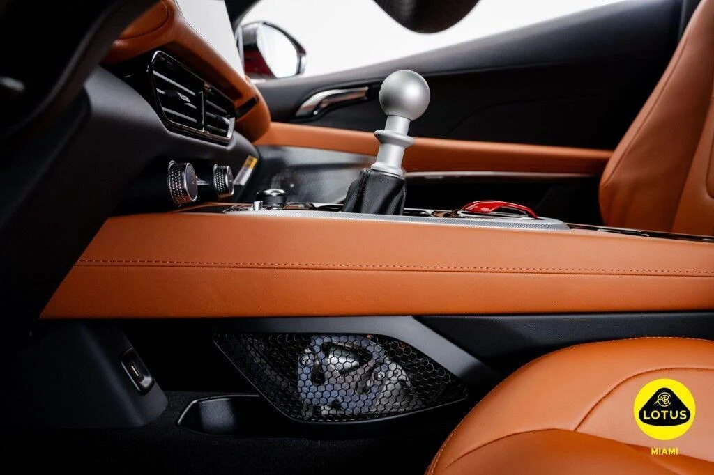 2026 Lotus Emira V6 SE, 20/30