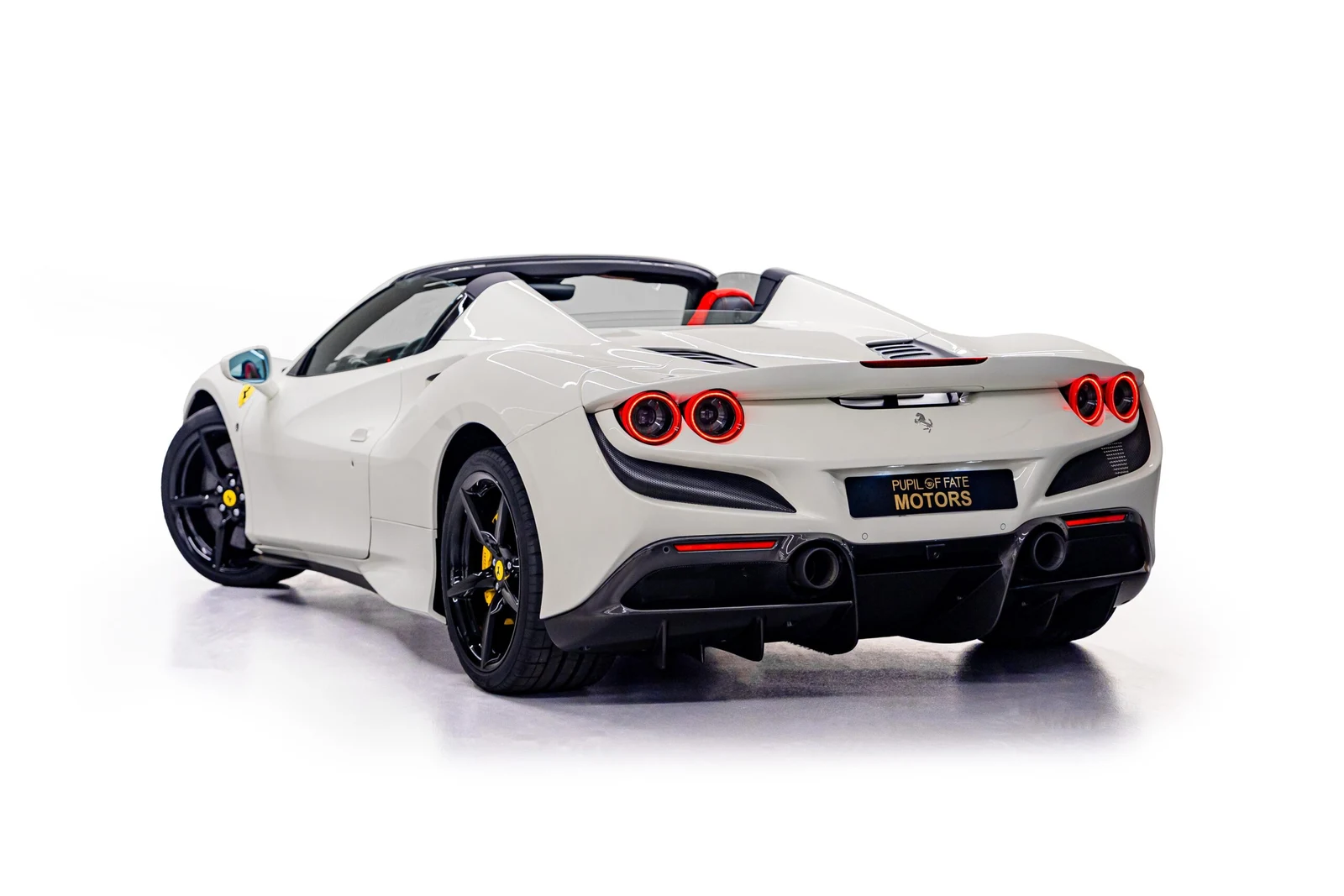 2021 Ferrari F8 Spider, 5/10