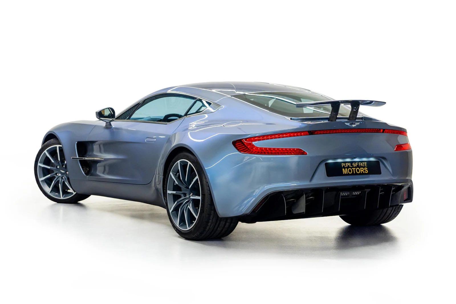 2011 Aston Martin One-77, 5/10