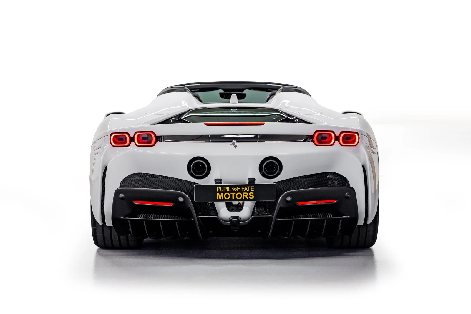 2023 Ferrari SF90 Spider, 8/10