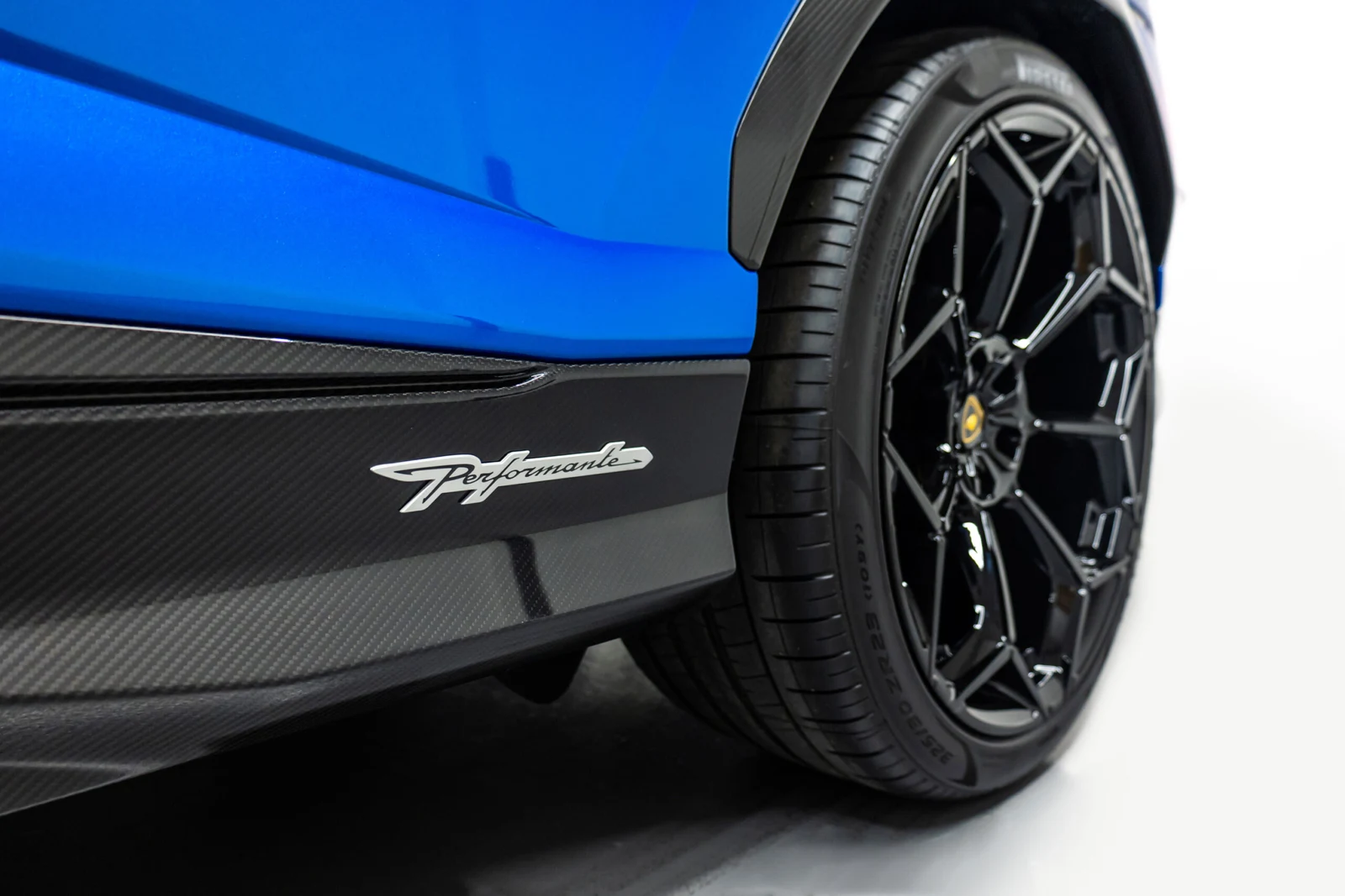 2024 Lamborghini Urus Performante, 6/10
