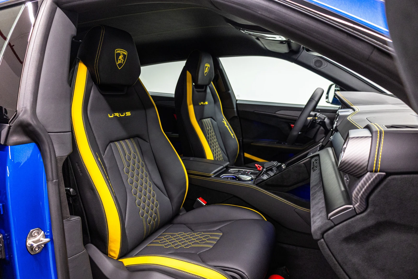 2024 Lamborghini Urus Performante, 8/10