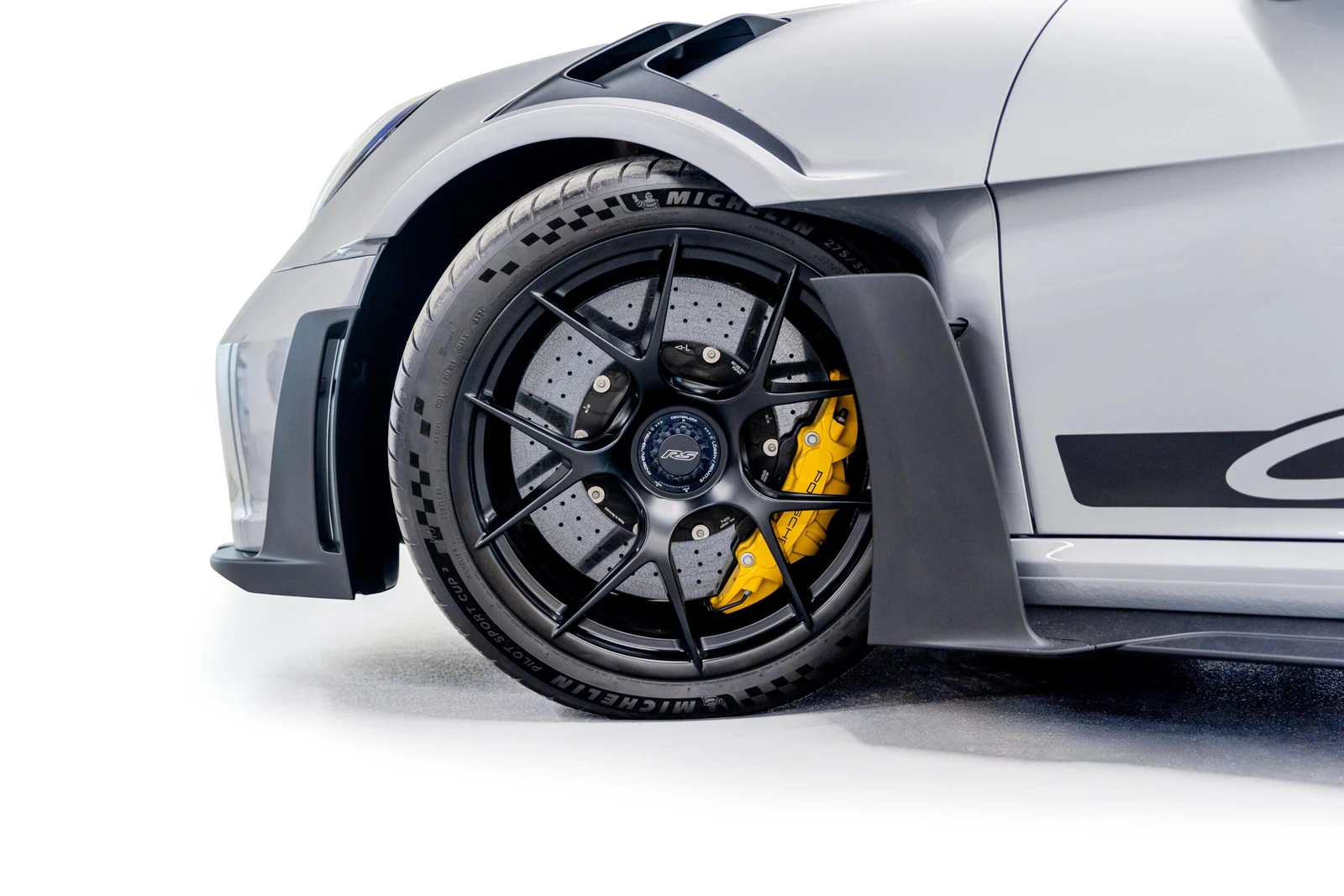 2025 Porsche 911 (992) GT3 RS, 8/10