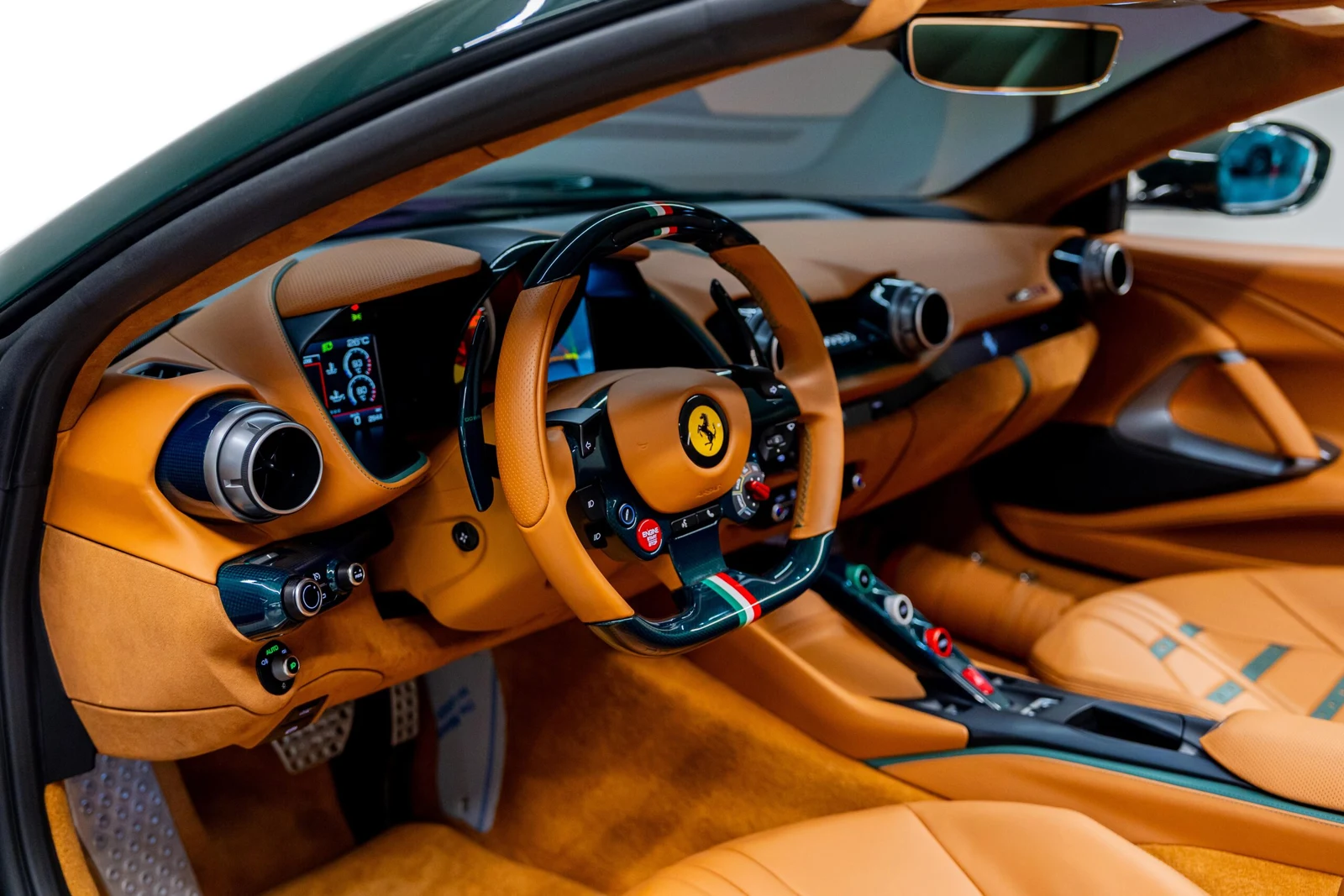 2023 Ferrari 812 GTS, 10/10