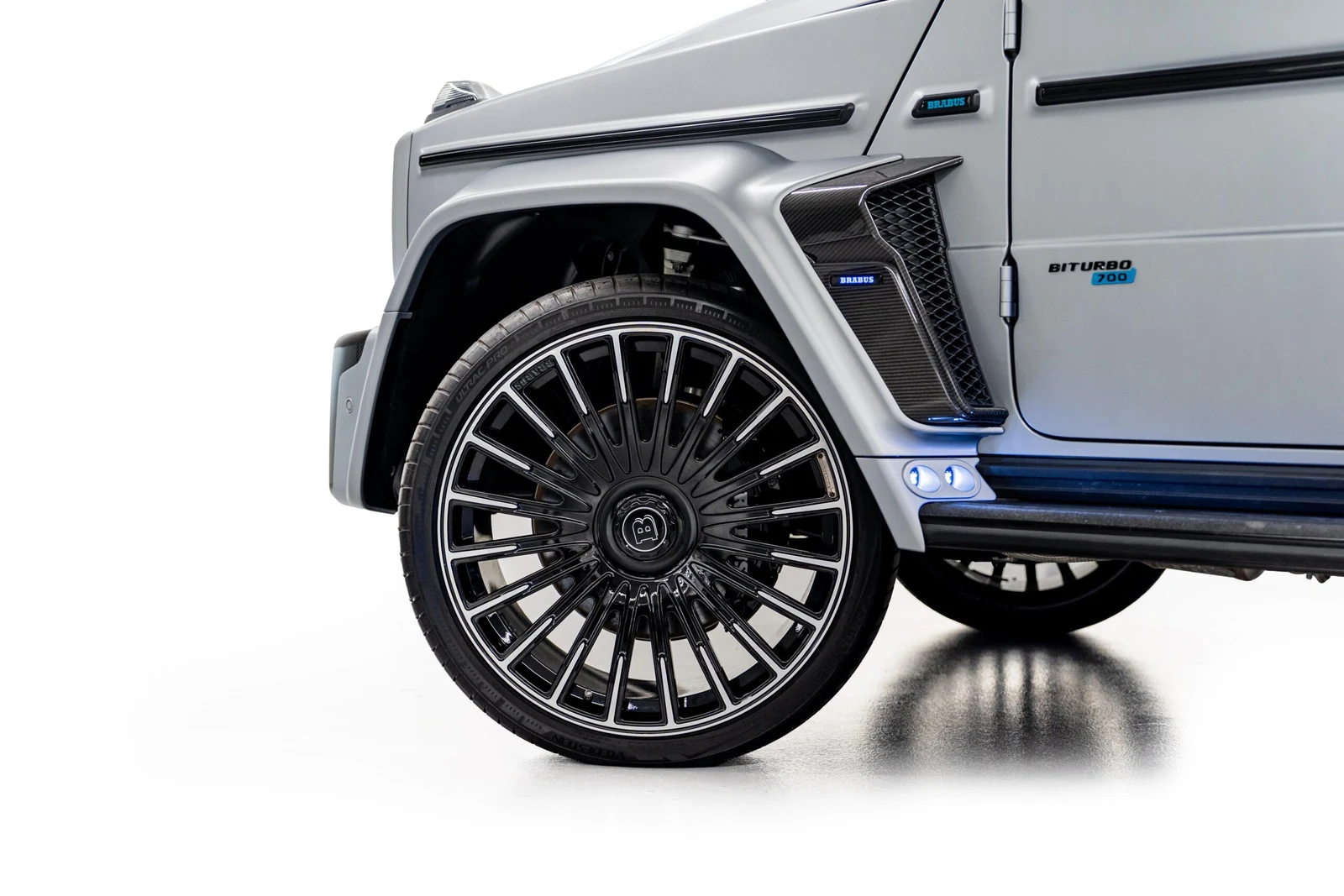 2025 BRABUS G 700, 9/10