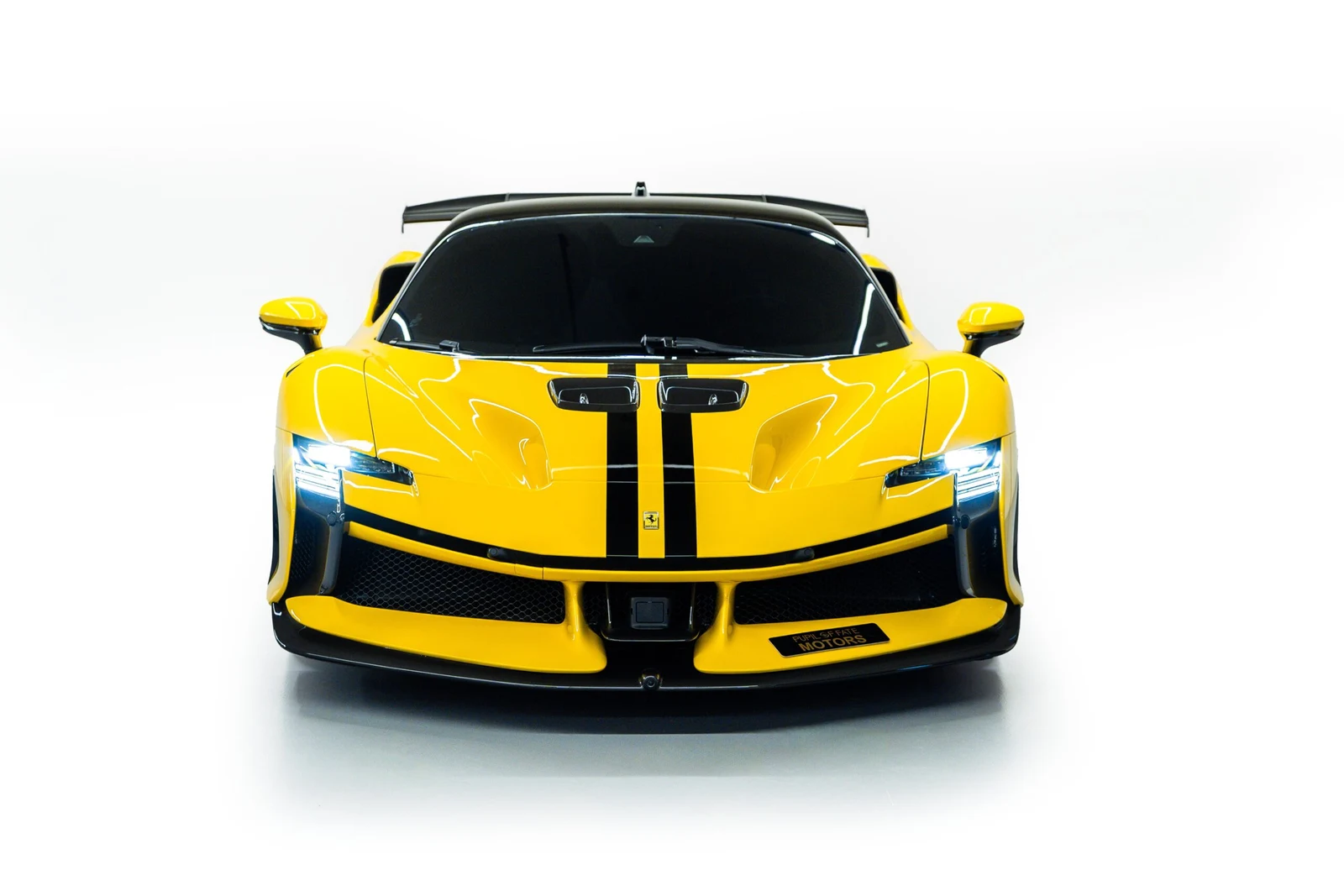 2024 Ferrari SF90 XX Stradale, 2/10