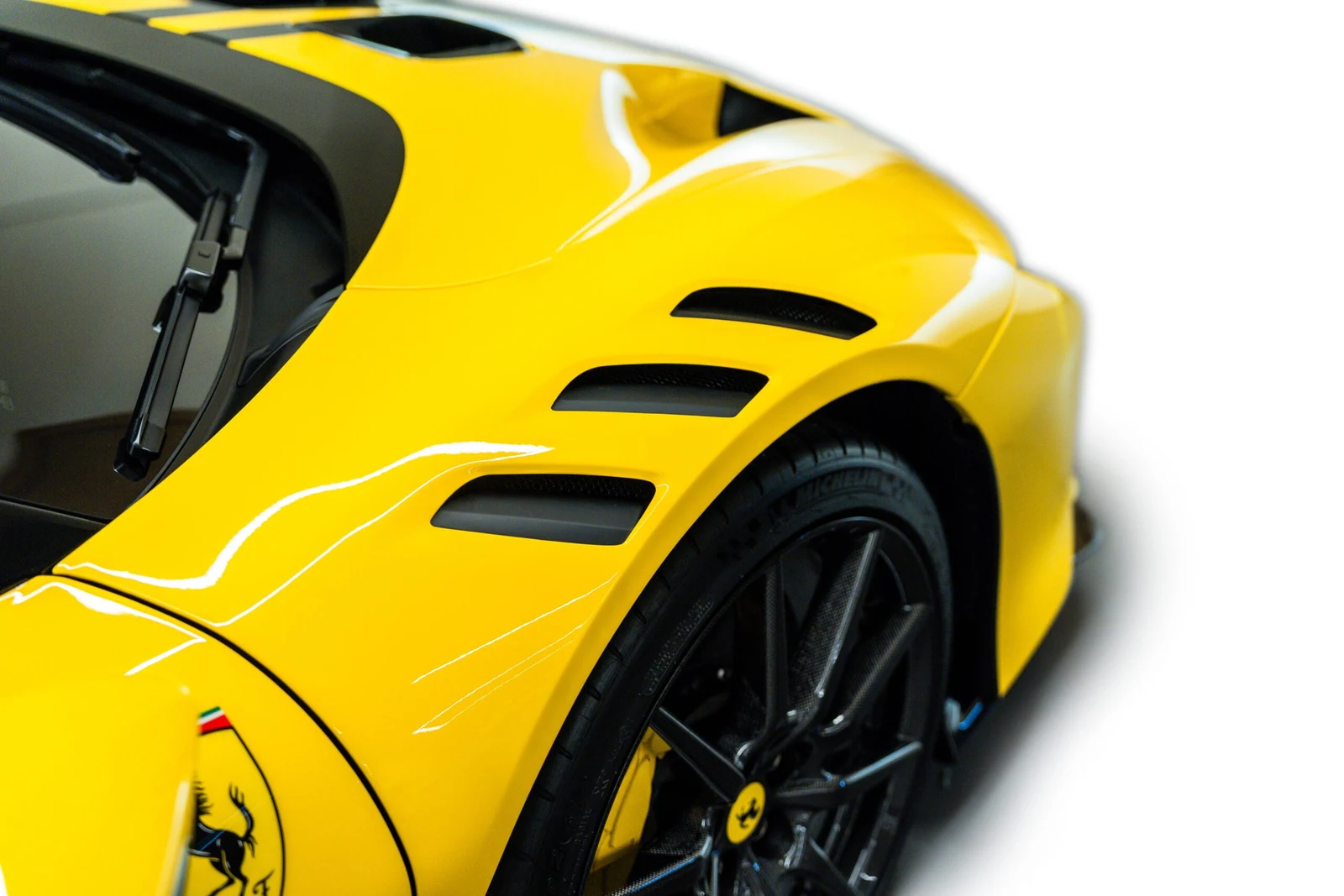 2024 Ferrari SF90 XX Stradale, 10/10