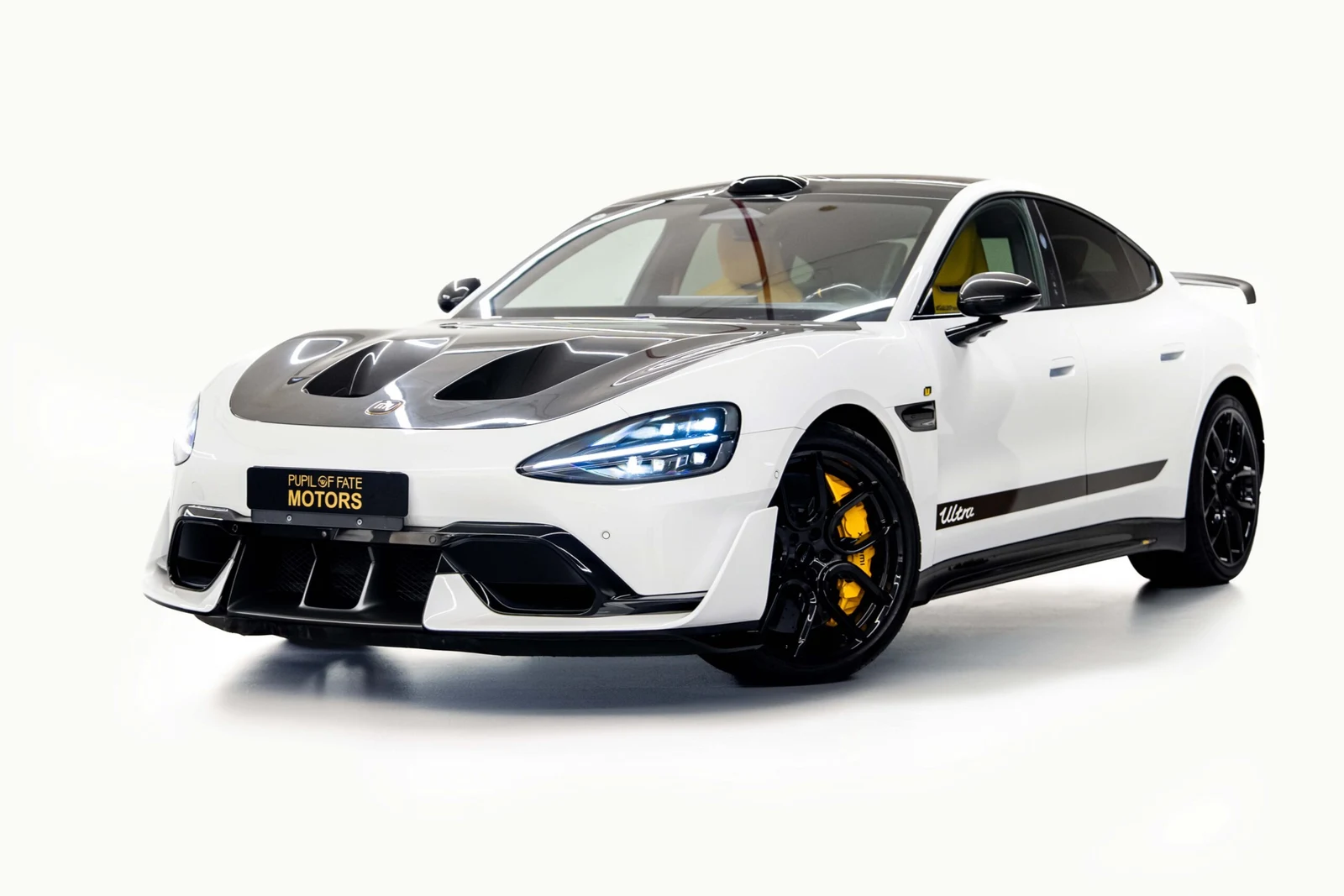 2025 Xiaomi SU7 Ultra, 3/10