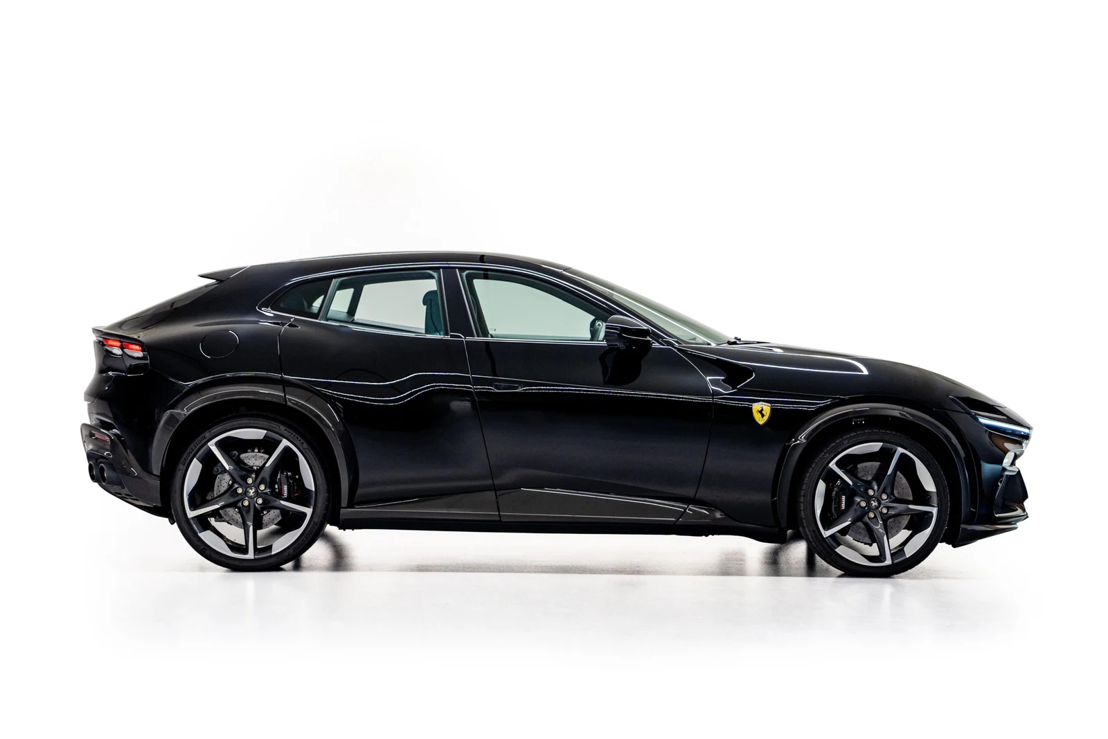 2024 Ferrari Purosangue, 4/10