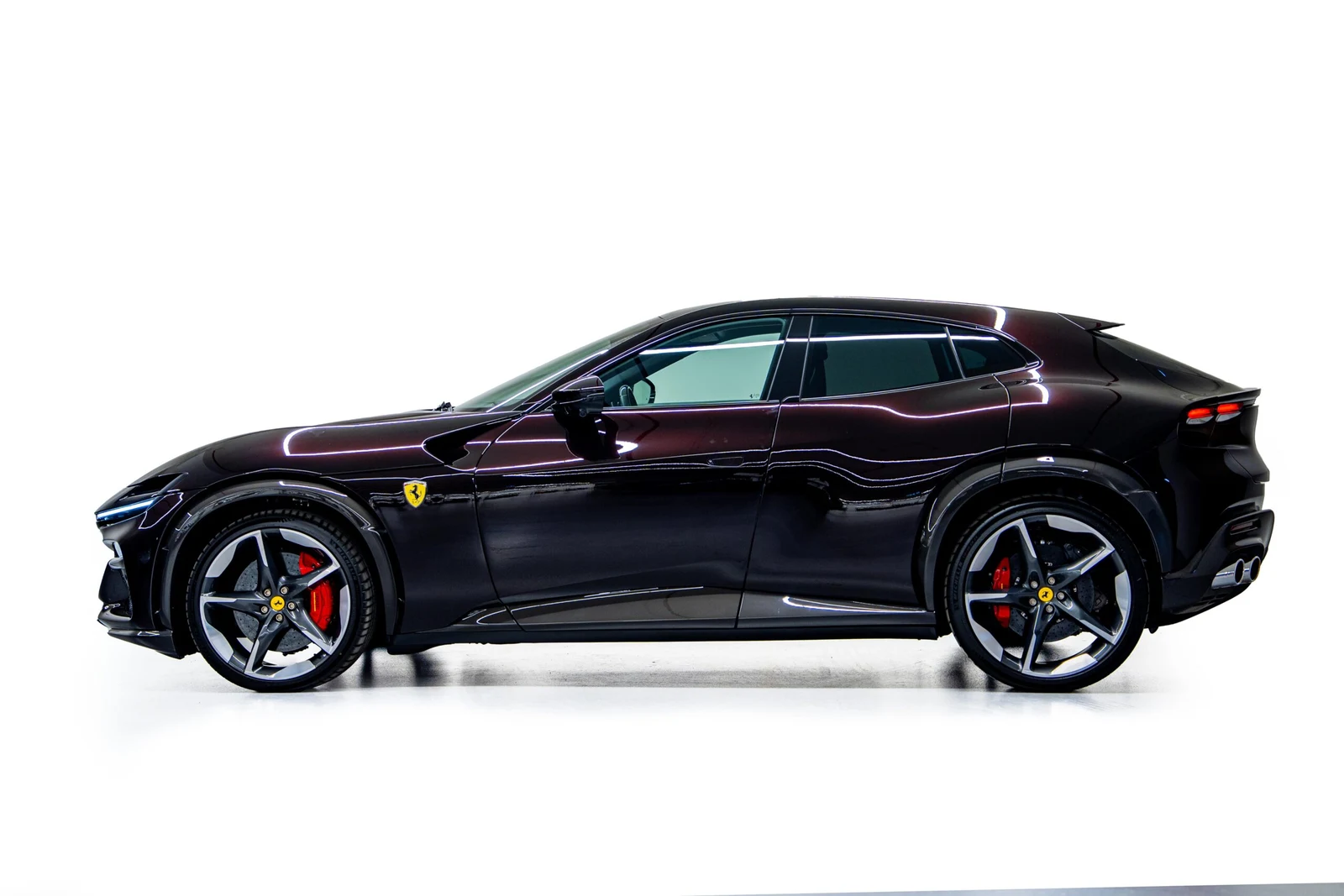 2023 Ferrari Purosangue, 4/10
