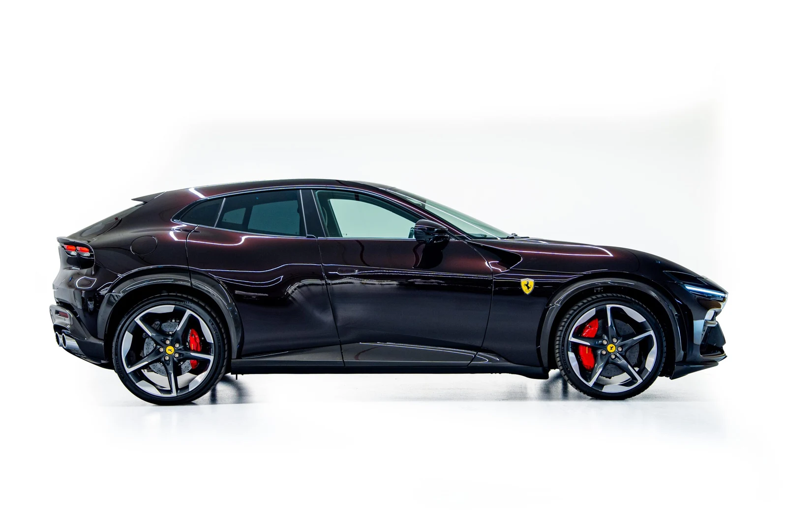 2023 Ferrari Purosangue, 8/10