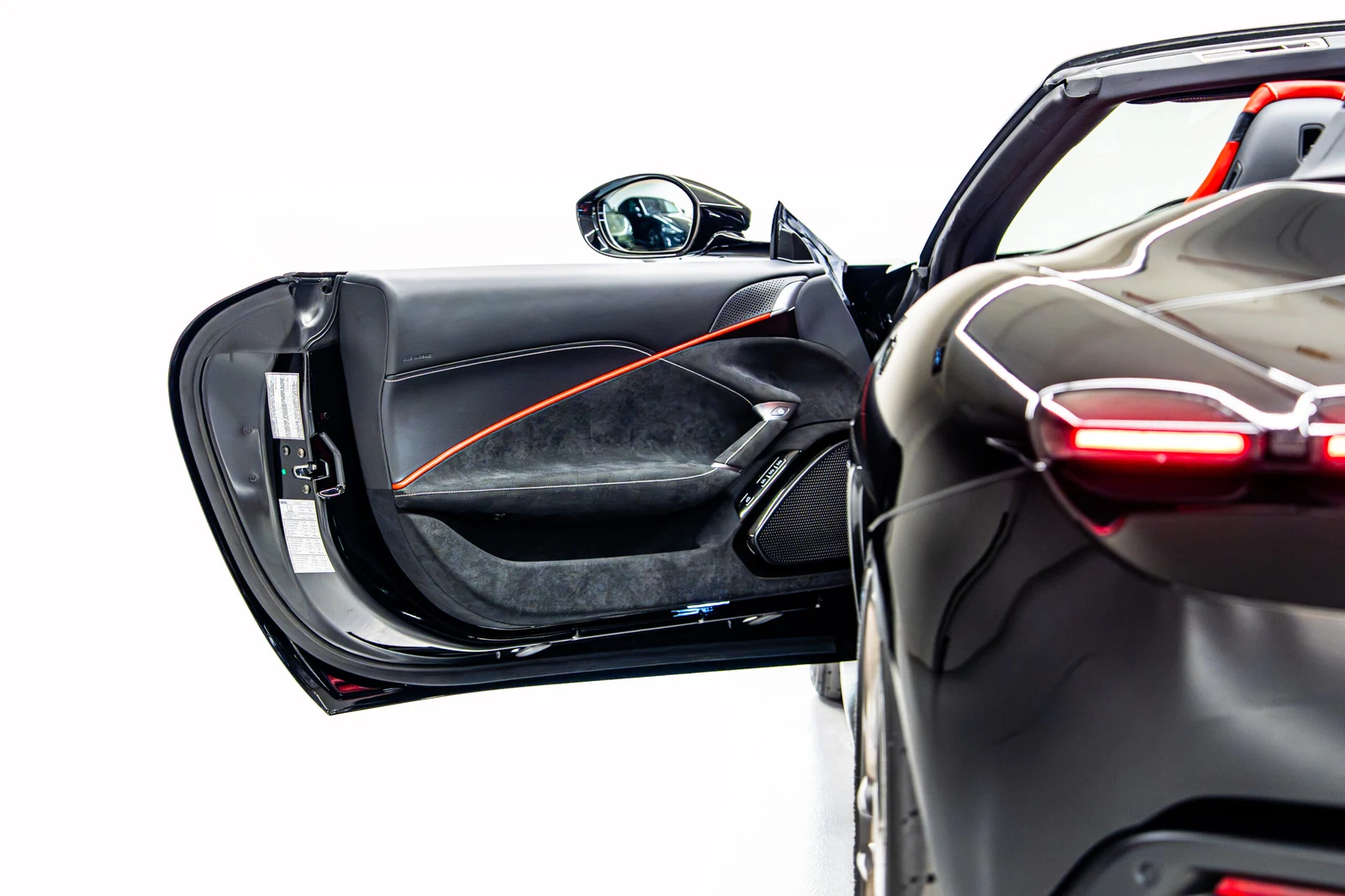 2025 Ferrari Roma Spider, 10/10