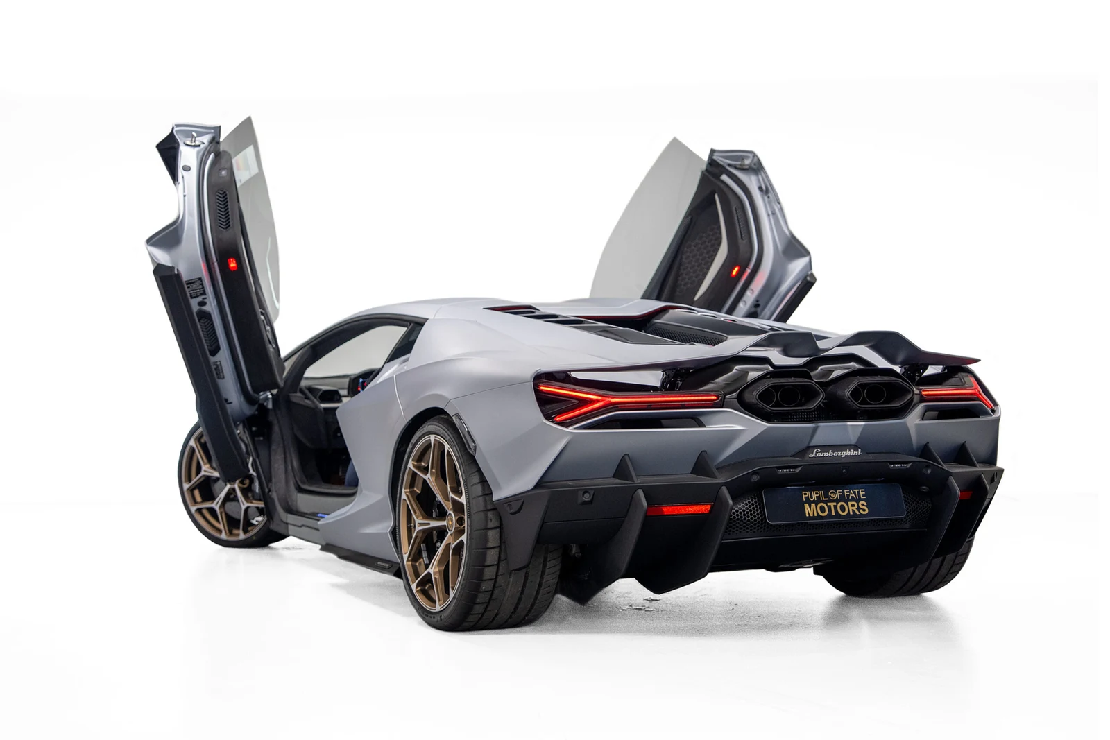 2025 Lamborghini Revuelto, 5/10
