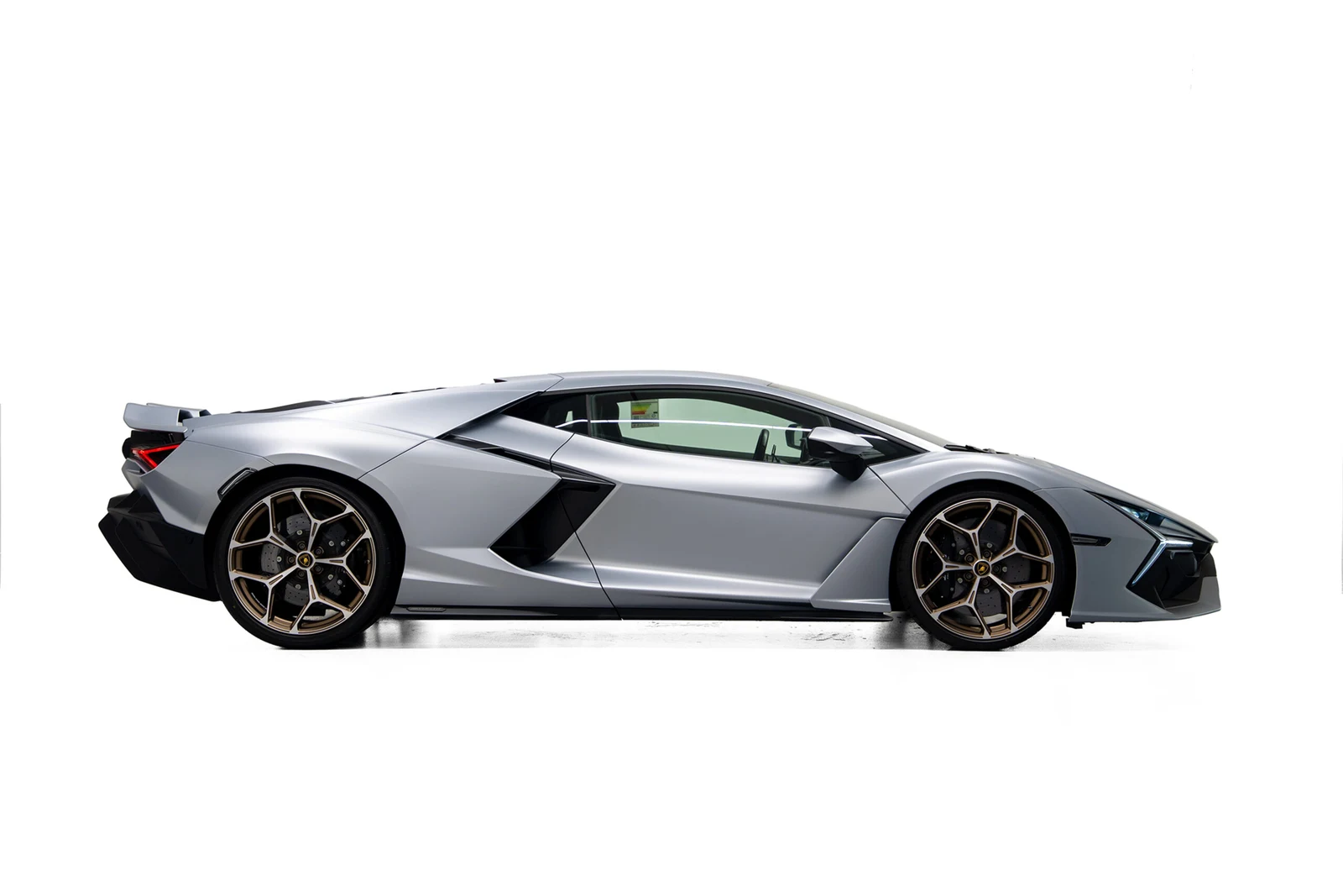 2025 Lamborghini Revuelto, 7/10