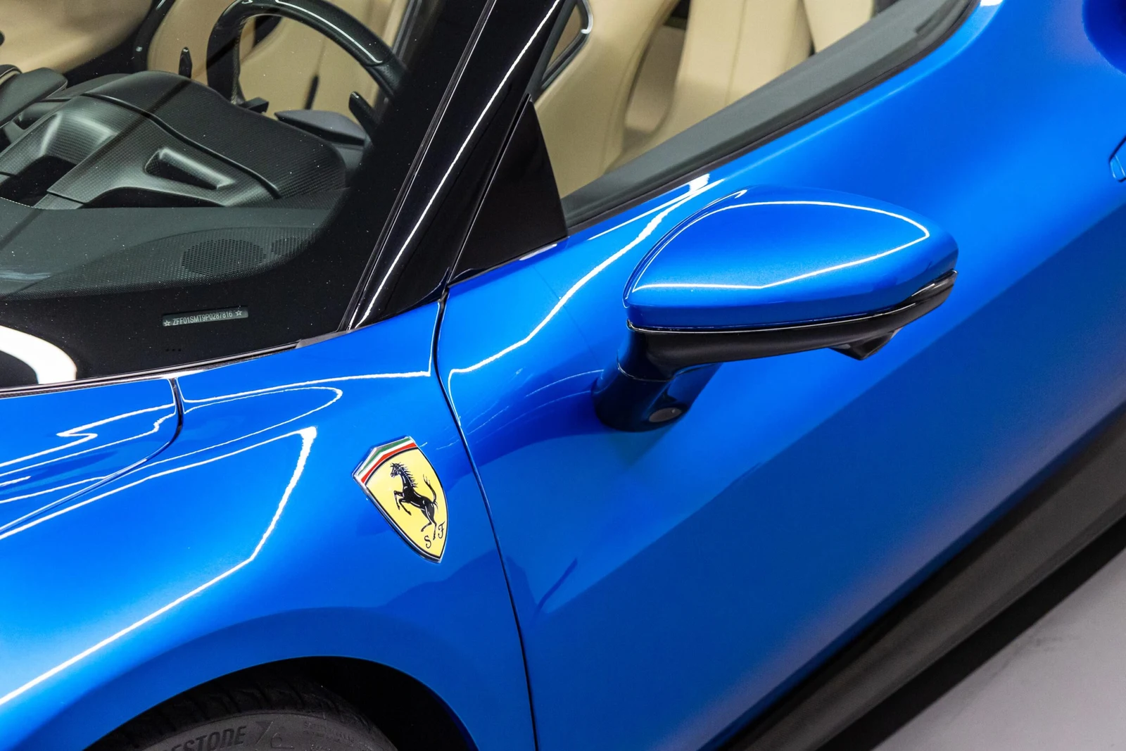 2023 Ferrari 296 GTS, 7/10