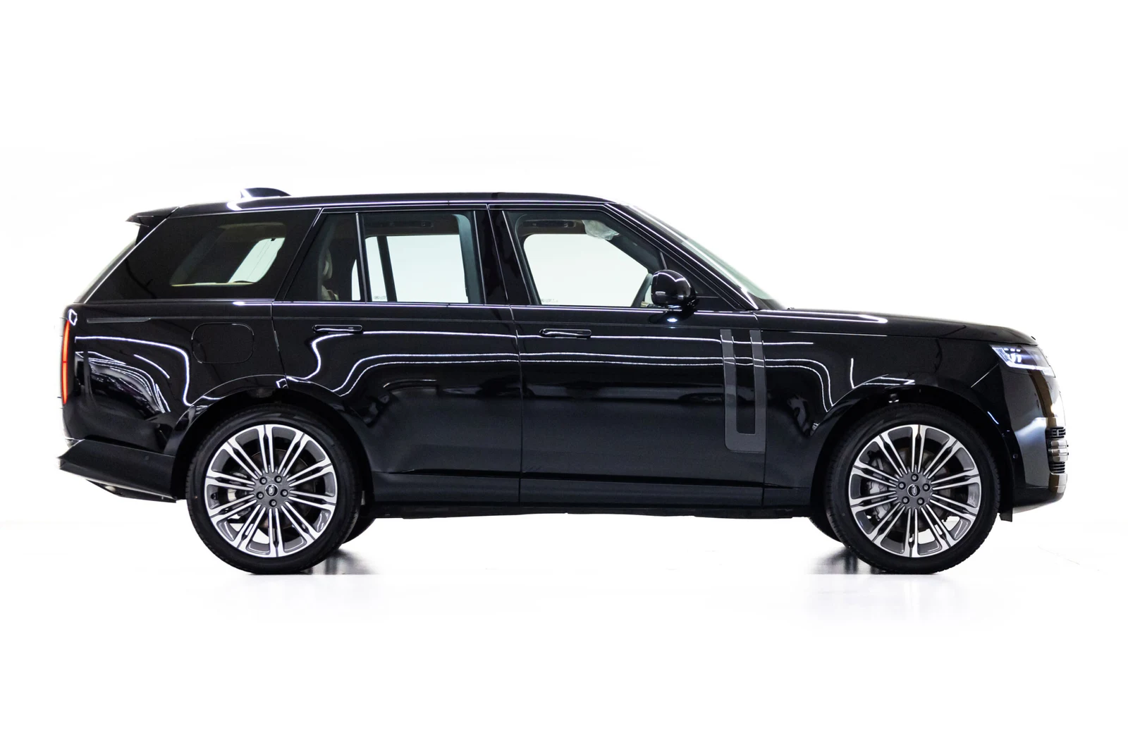 2024 Land Rover Range Rover P530 HSE, 3/10