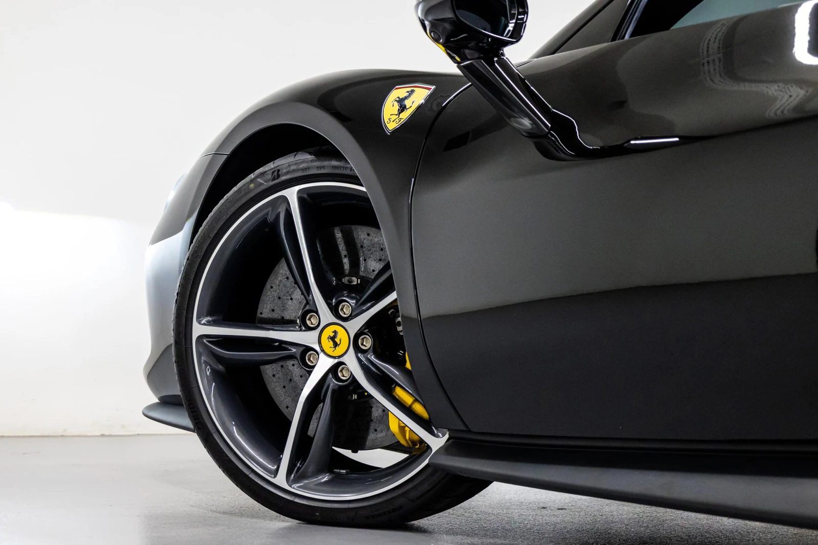 2023 Ferrari 296 GTB, 7/10