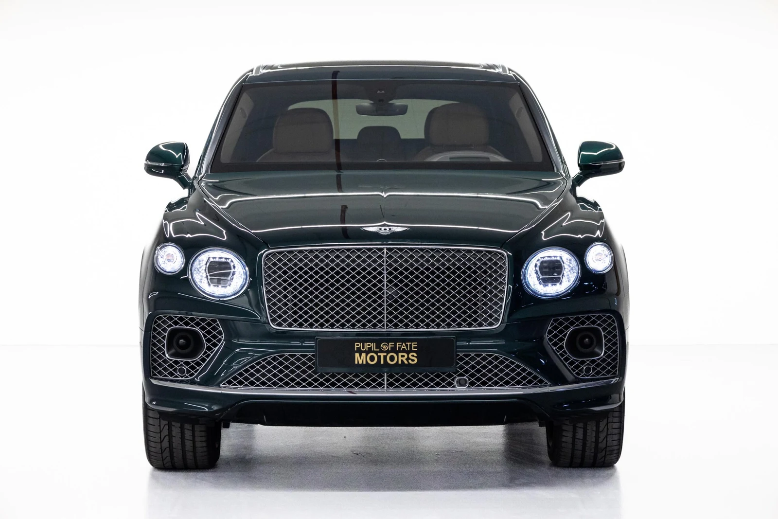 2021 Bentley Bentayga V8, 3/10