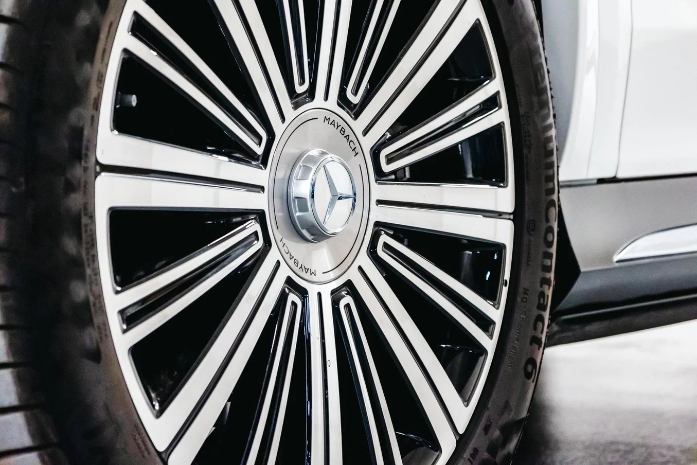 2023 Mercedes-Benz Maybach GLS 600 4MATIC, 8/10