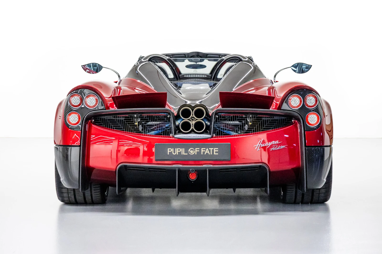 2020 Pagani Huayra Roadster, 3/10