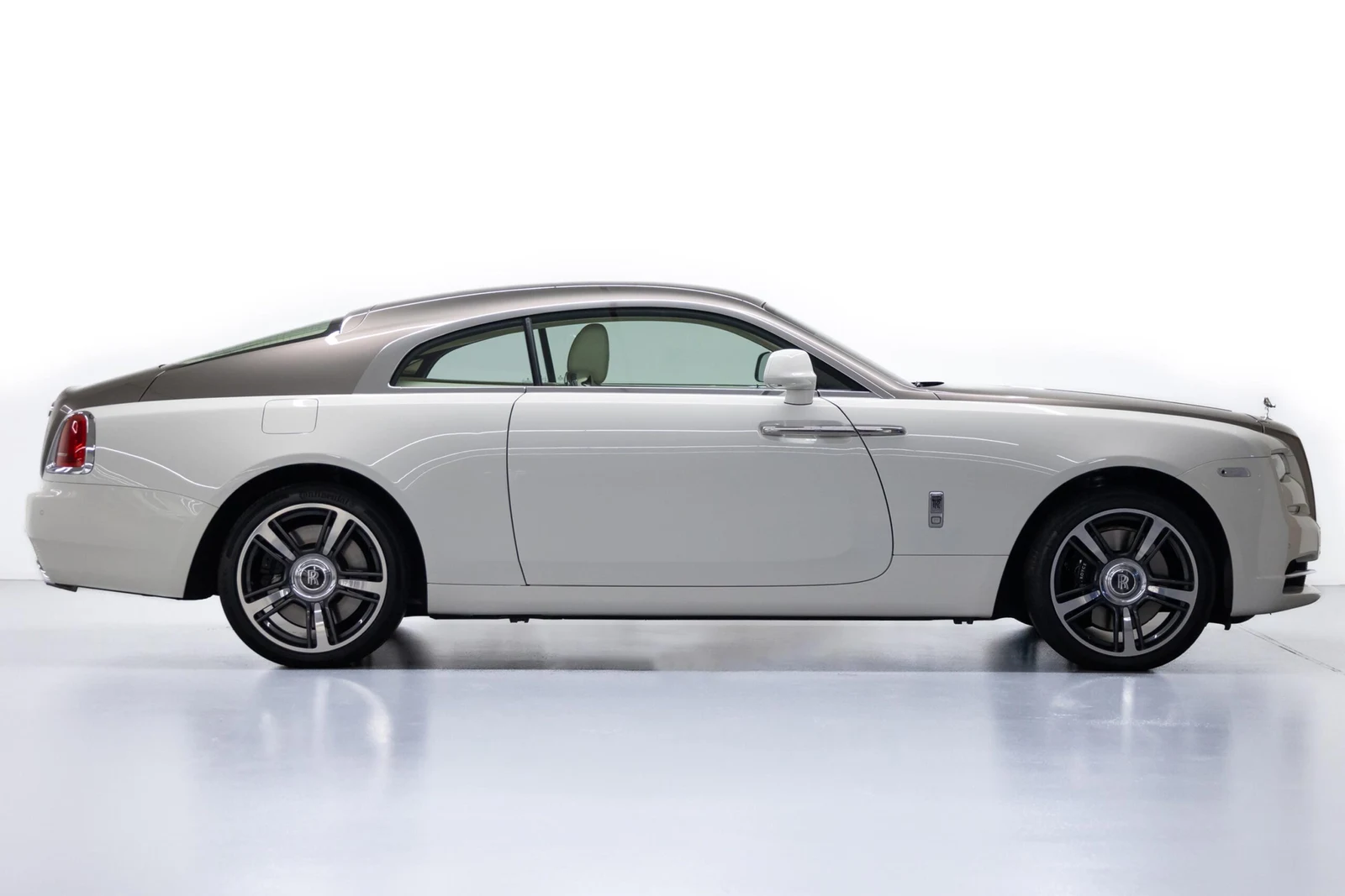 2017 Rolls-Royce Wraith, 2/10