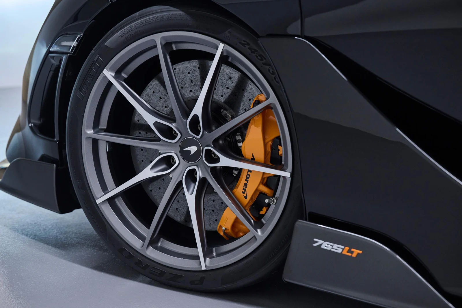2022 McLaren 765LT Spider, 8/10