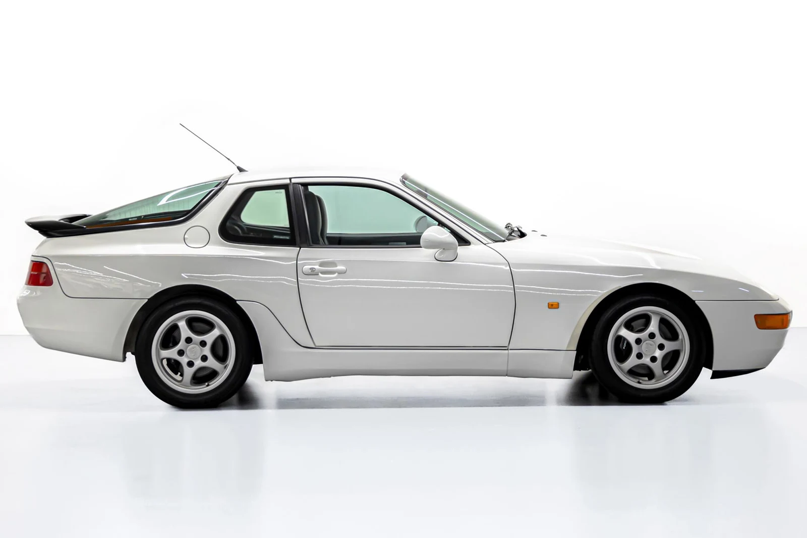 1992 Porsche 968, 2/10
