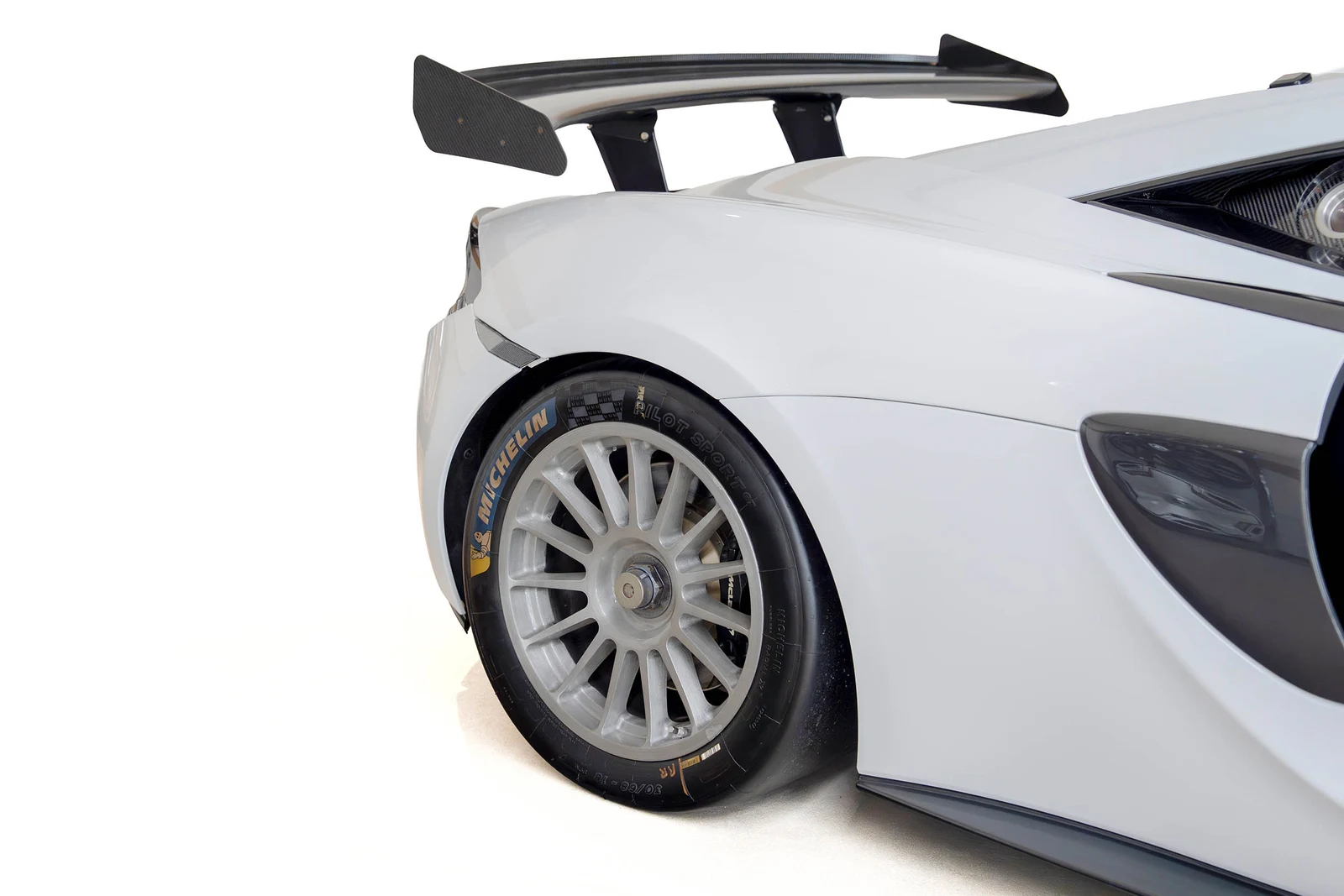 2017 McLaren 570S GT4, 8/10