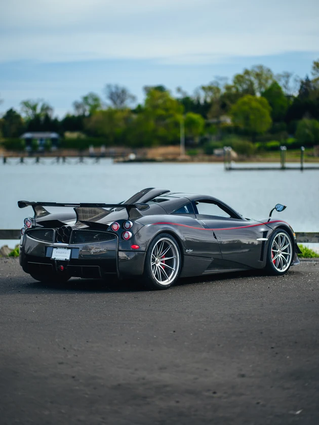 2014 Pagani Huayra Coupé, 5/18