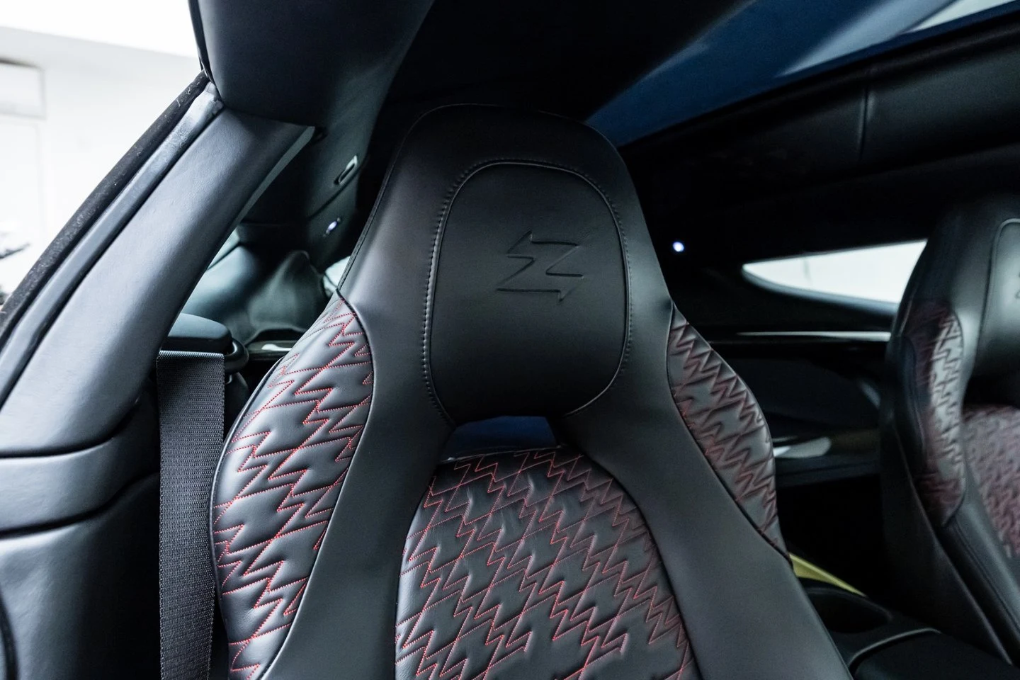 2019 Aston Martin Vanquish Zagato Shooting Brake, 9/20