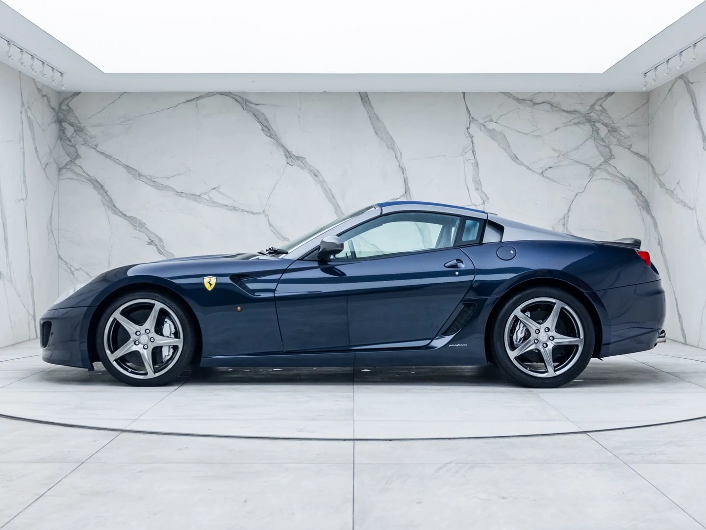 2011 Ferrari 599 SA Aperta, 18/20