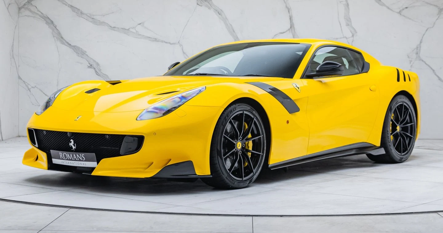 Ferrari F12tdf · Giallo Triplo Strato · Romans International
