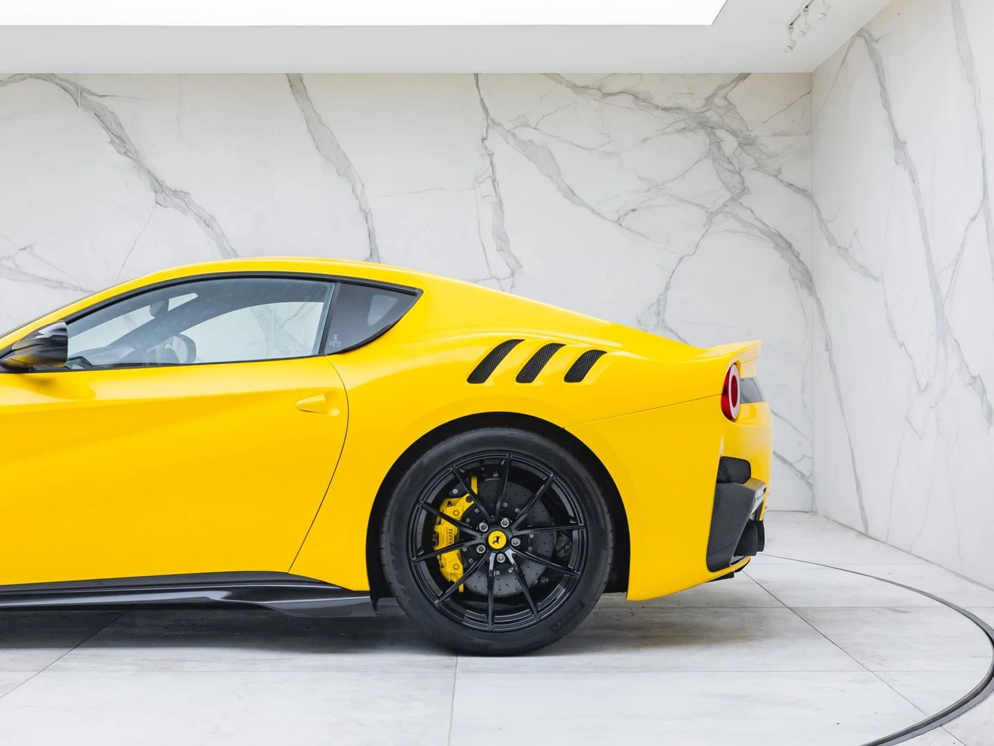 2016 Ferrari F12tdf, 10/20