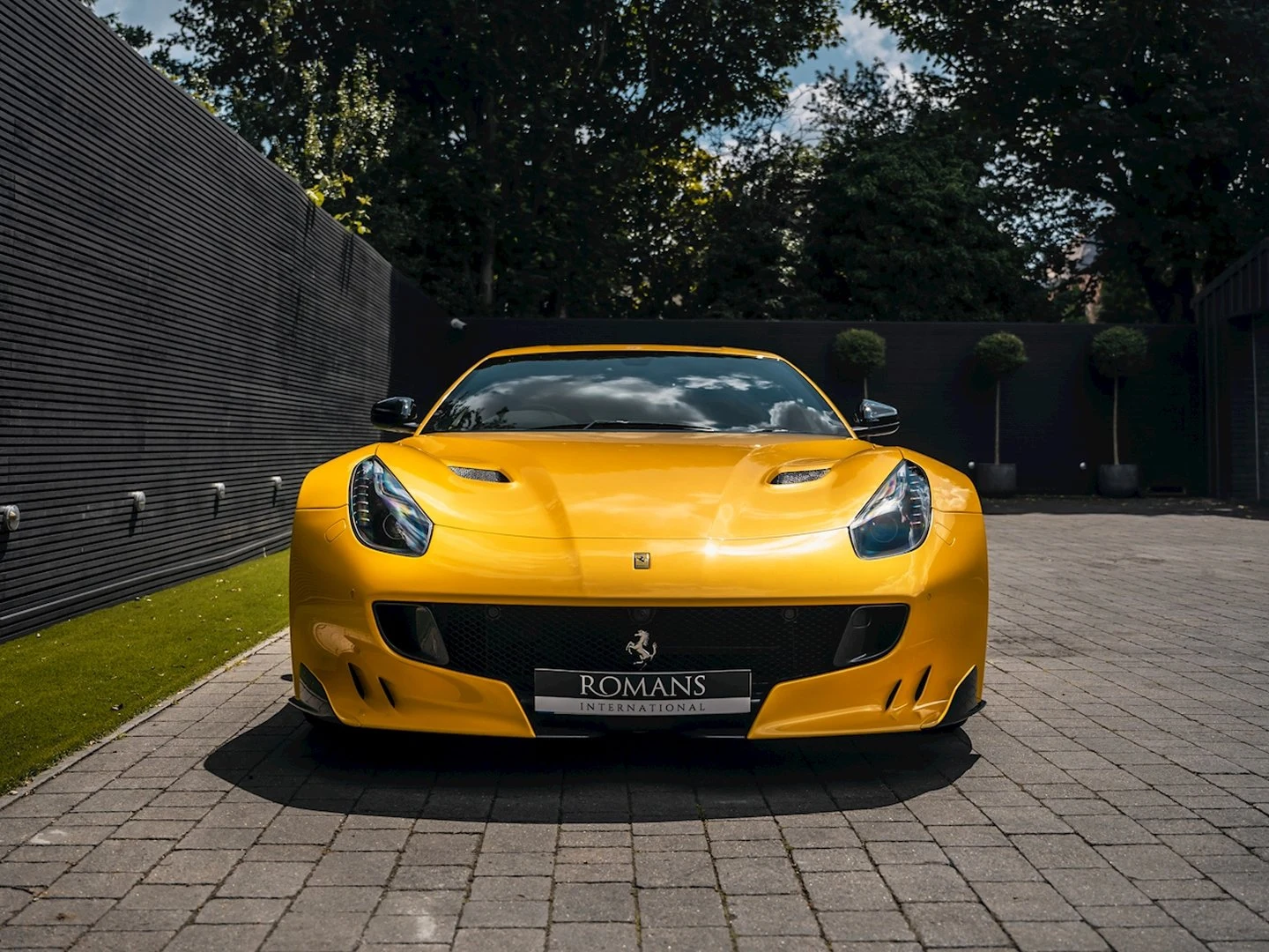 2016 Ferrari F12tdf, 16/20