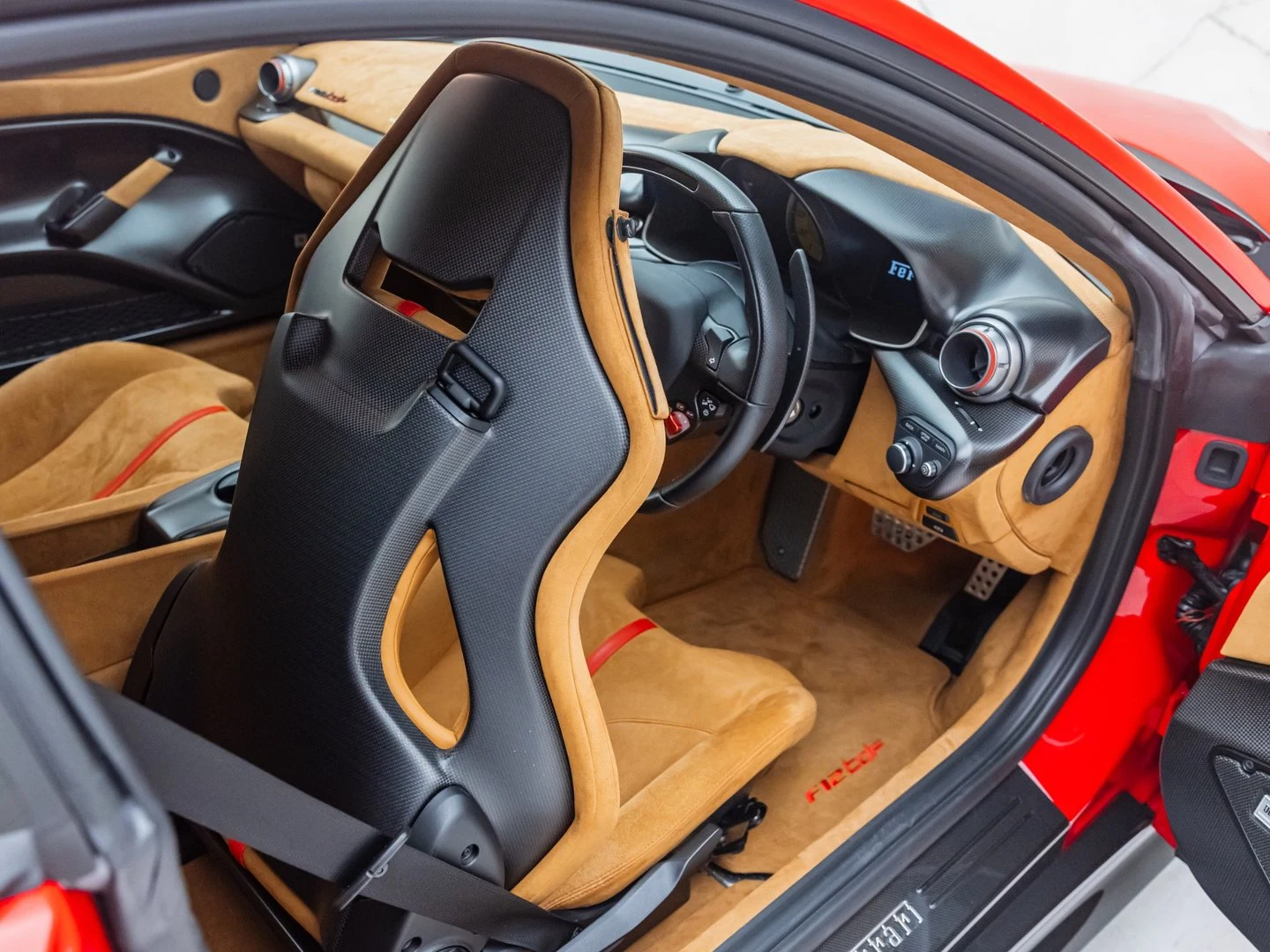 2016 Ferrari F12tdf, 6/20