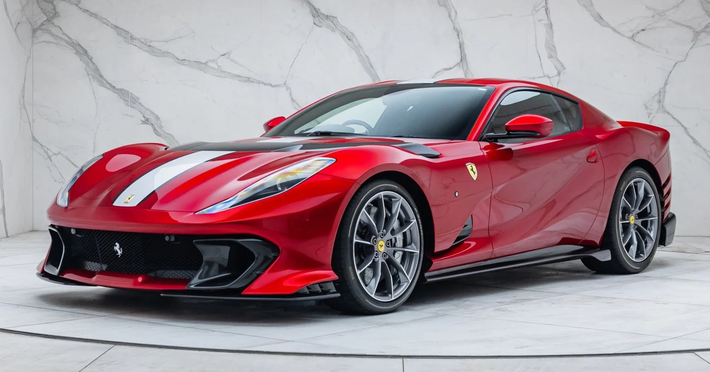 Ferrari 812 Competizione · Rosso Magma · Romans International