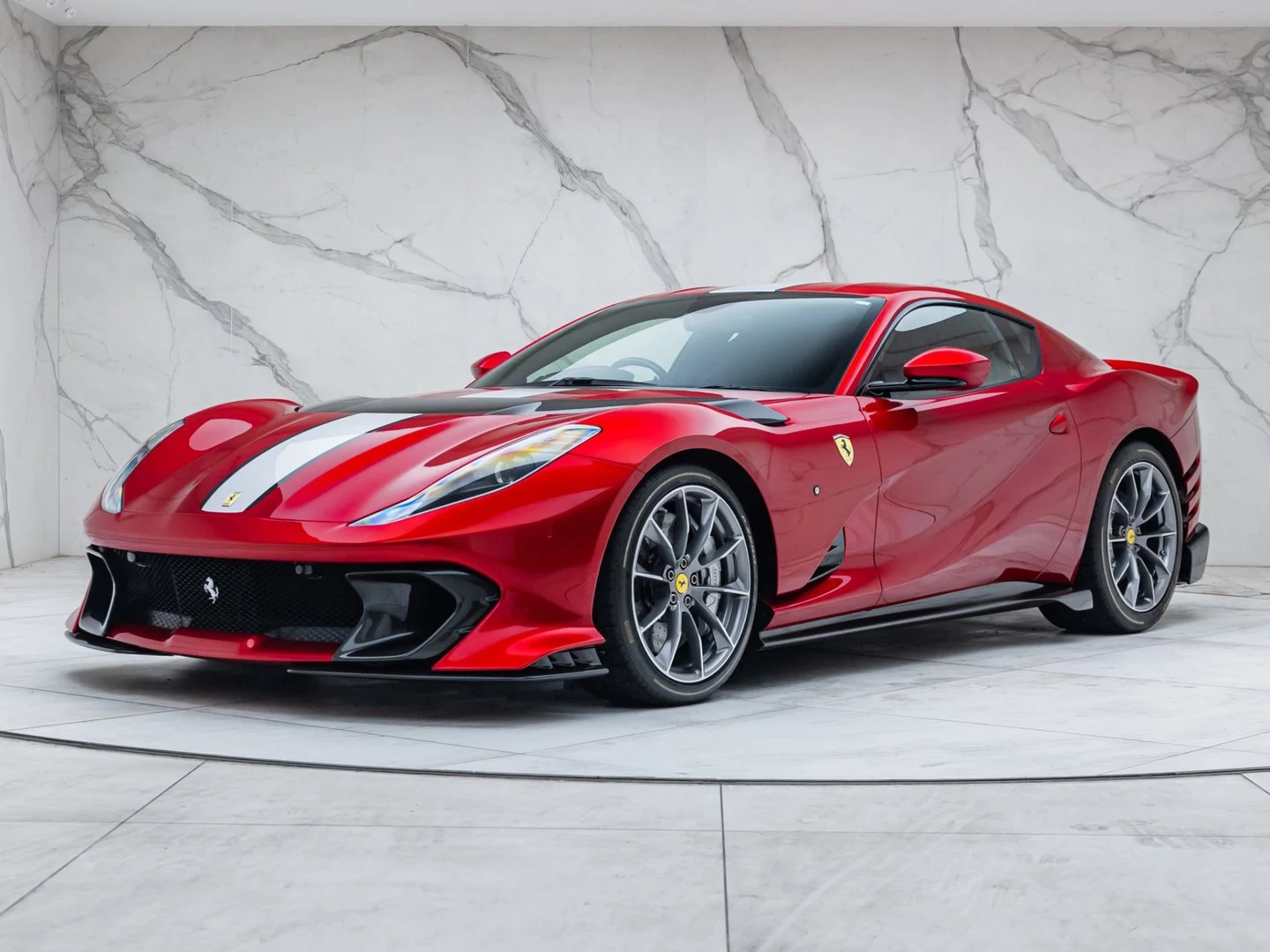 2022 Ferrari 812 Competizione, 3/20