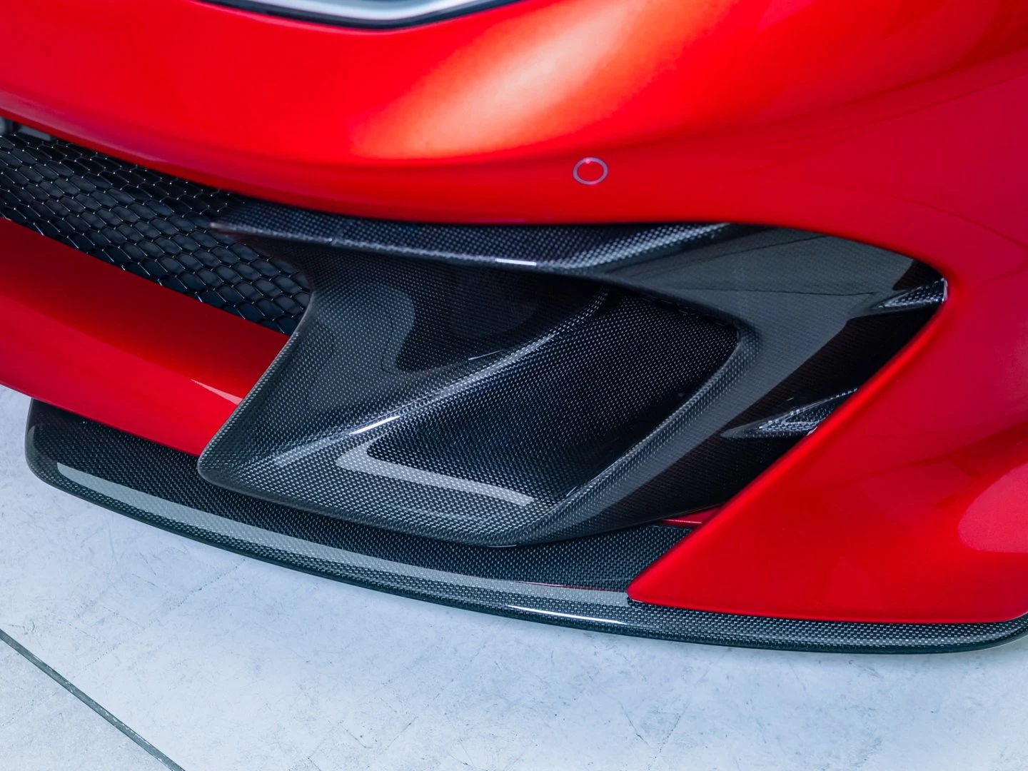2022 Ferrari 812 Competizione, 20/20