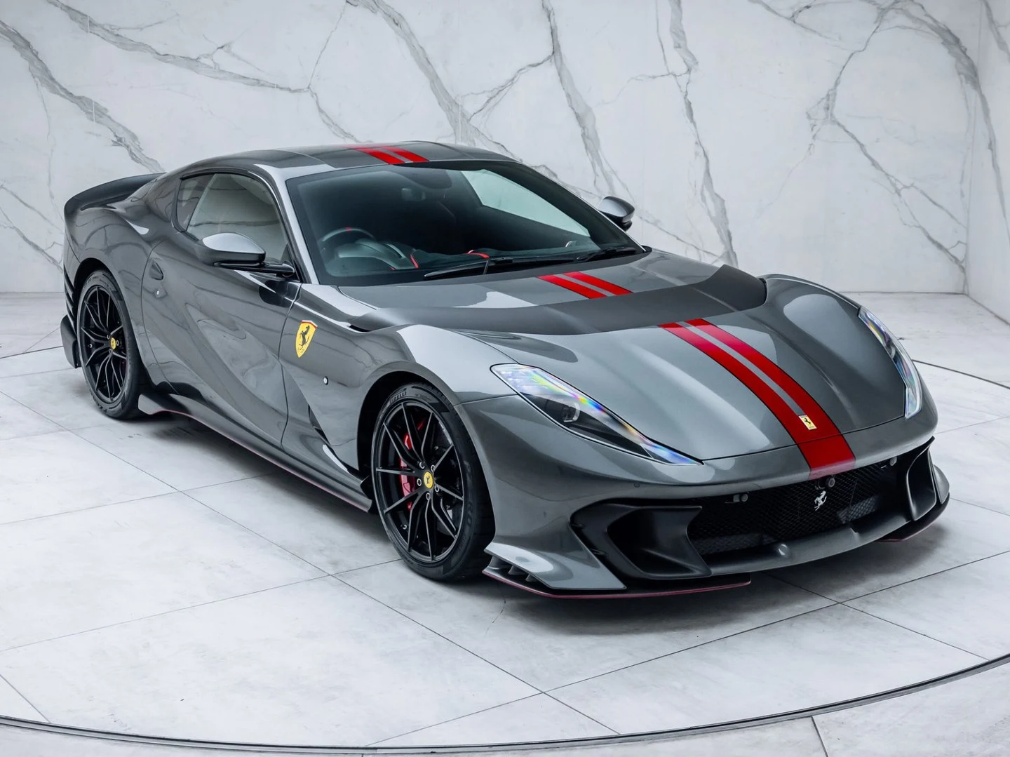 2024 Ferrari 812 Competizione, 12/20