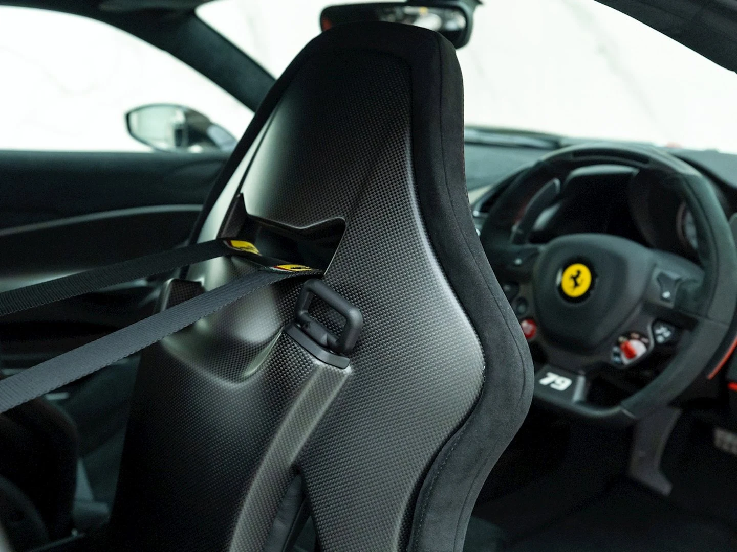 2020 Ferrari 488 Pista Piloti, 13/20