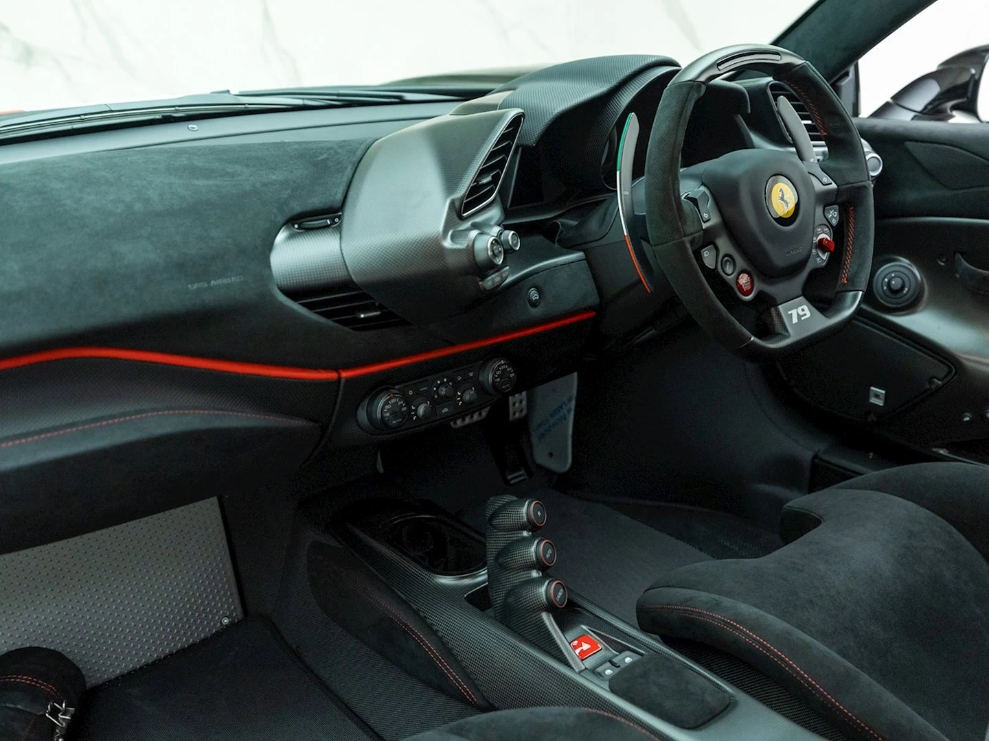 2020 Ferrari 488 Pista Piloti, 15/20