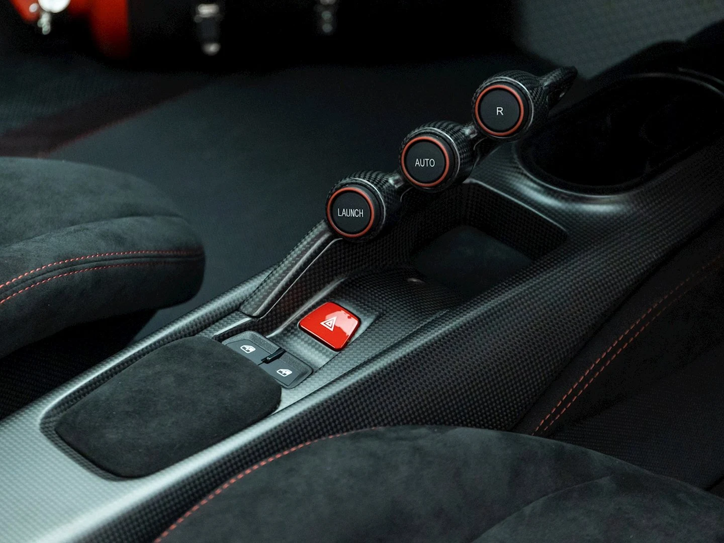 2020 Ferrari 488 Pista Piloti, 18/20