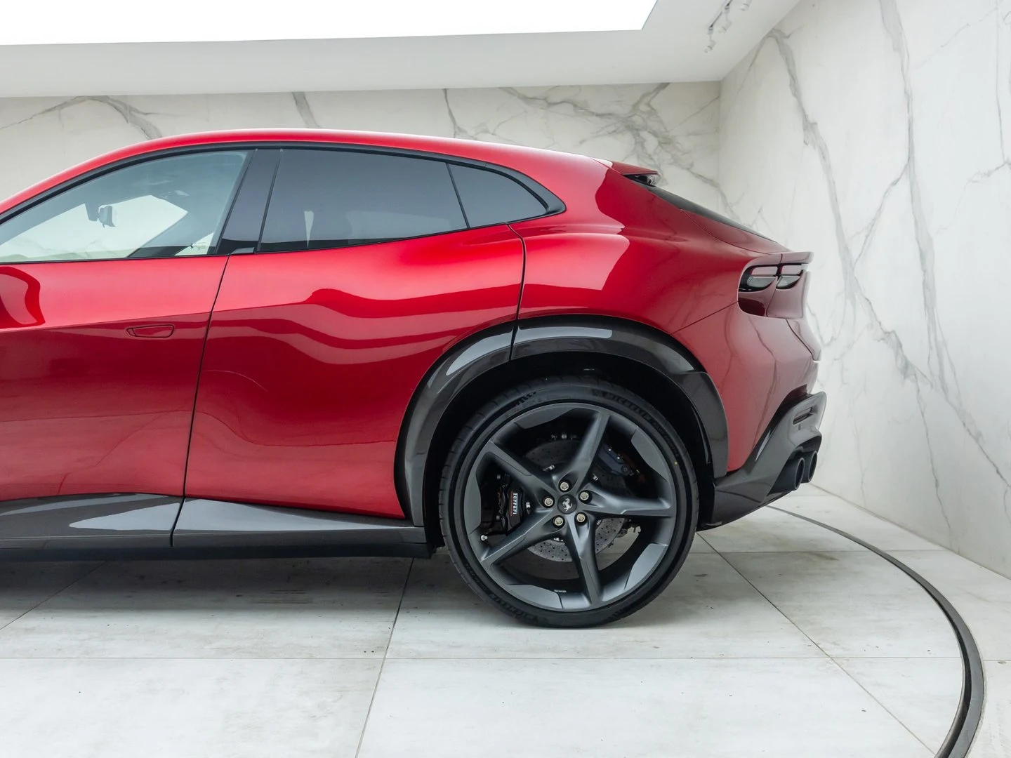2026 Ferrari Purosangue, 13/20