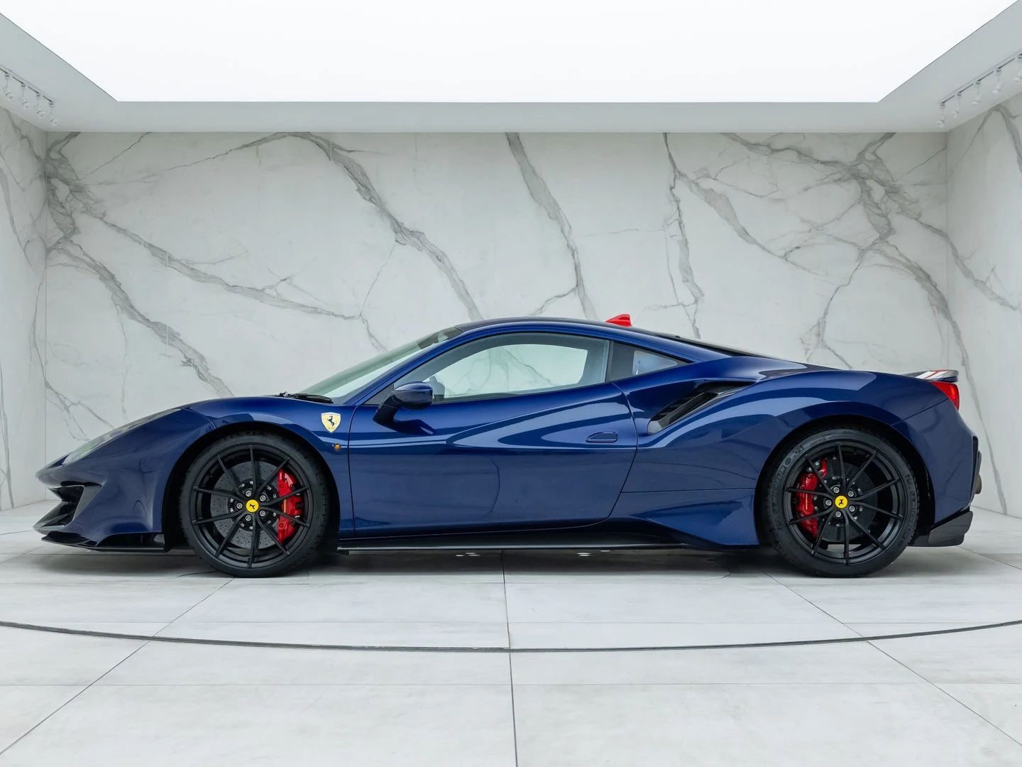 2020 Ferrari 488 Pista, 17/20