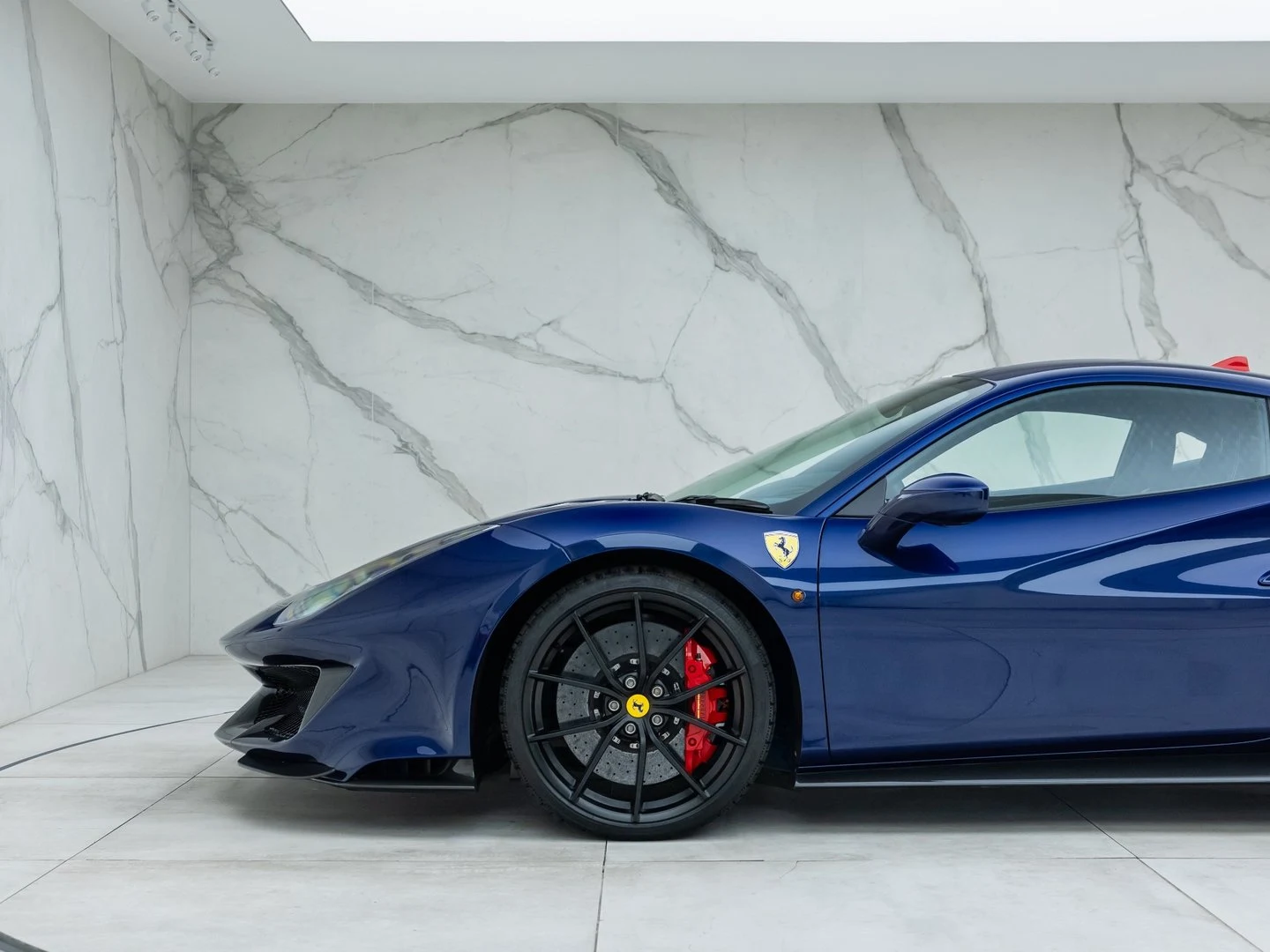 2020 Ferrari 488 Pista, 18/20