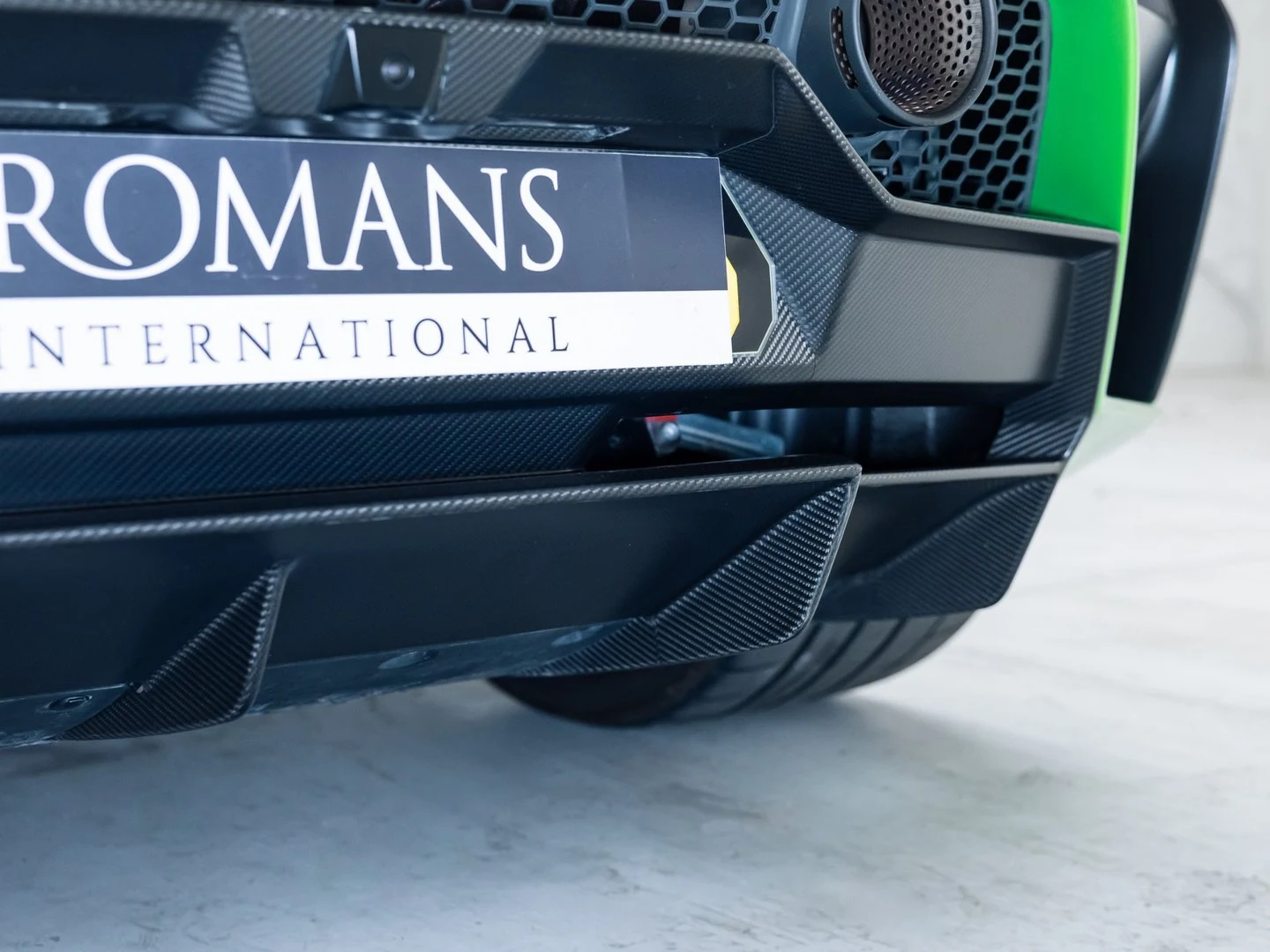 2022 Lamborghini Huracán STO, 2/20