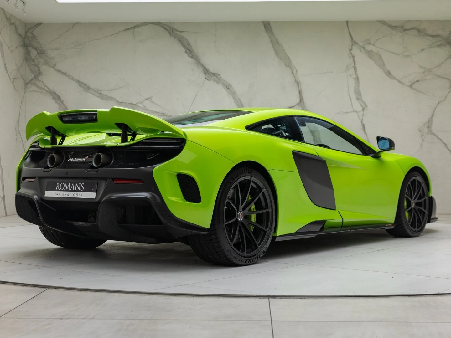 2016 McLaren 675LT, 8/20