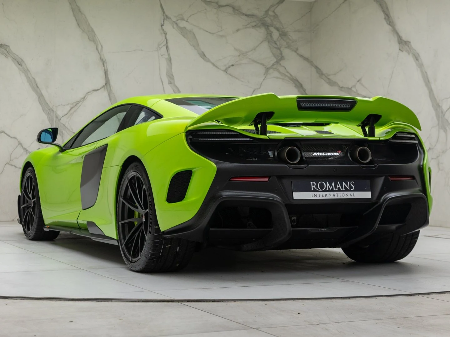 2016 McLaren 675LT, 12/20