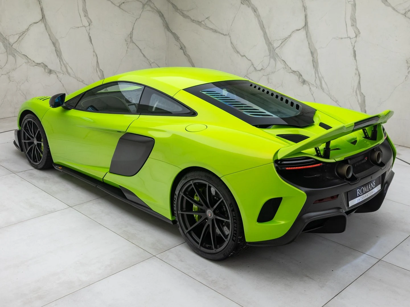 2016 McLaren 675LT, 14/20