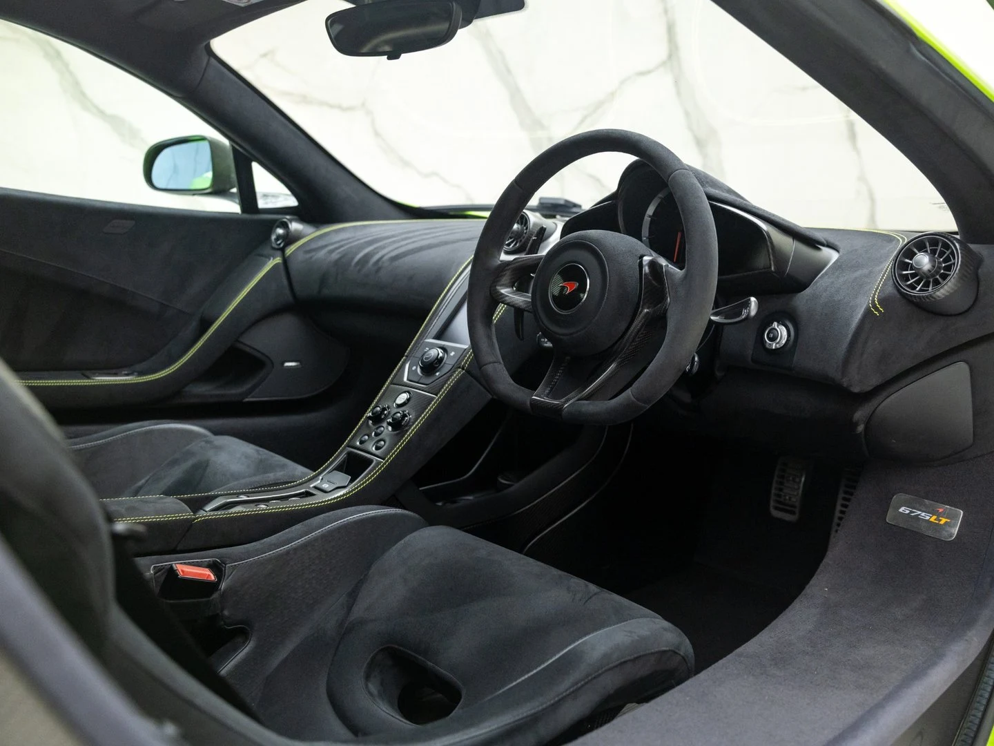 2016 McLaren 675LT, 15/20